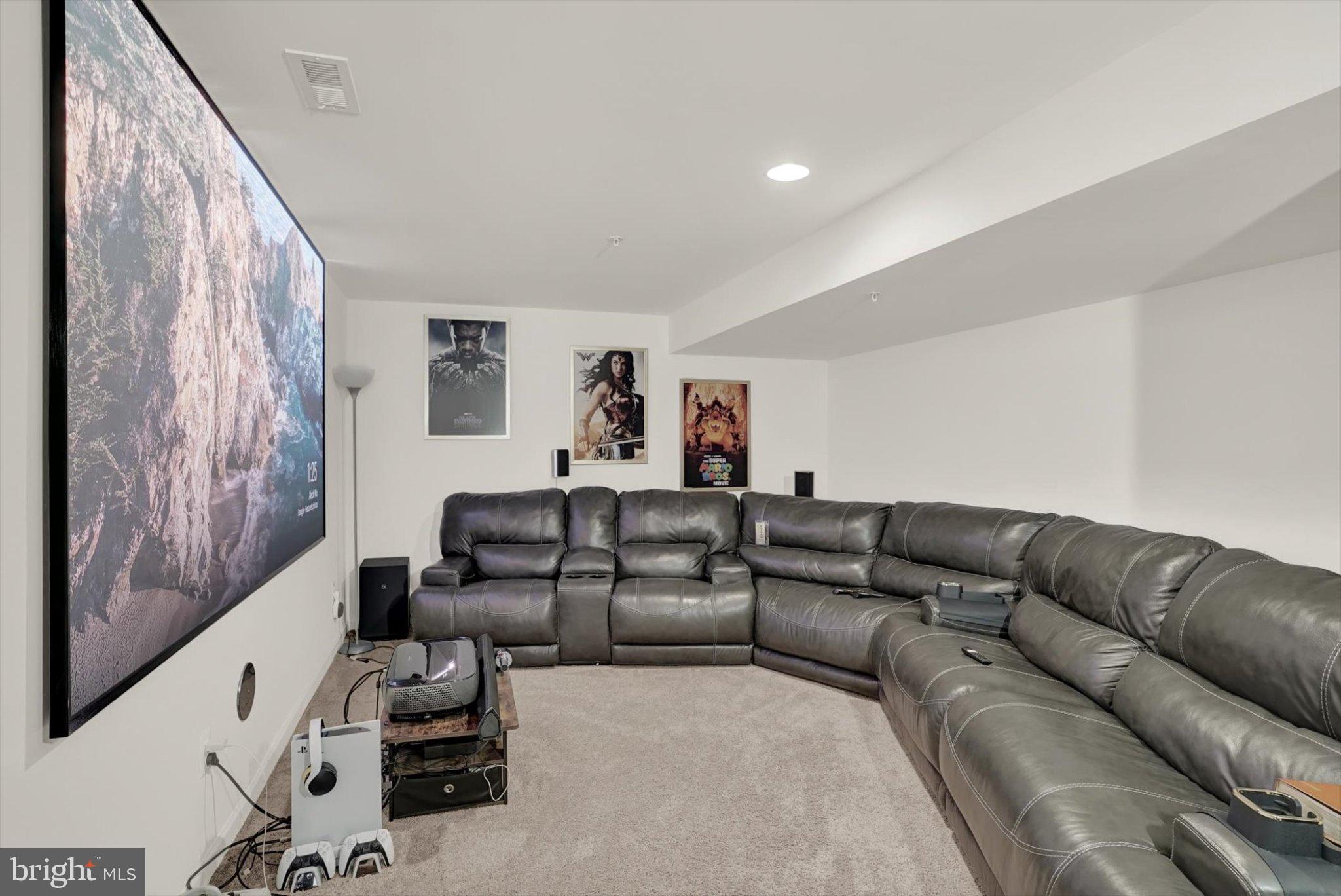 WESTFIELDS - Residential