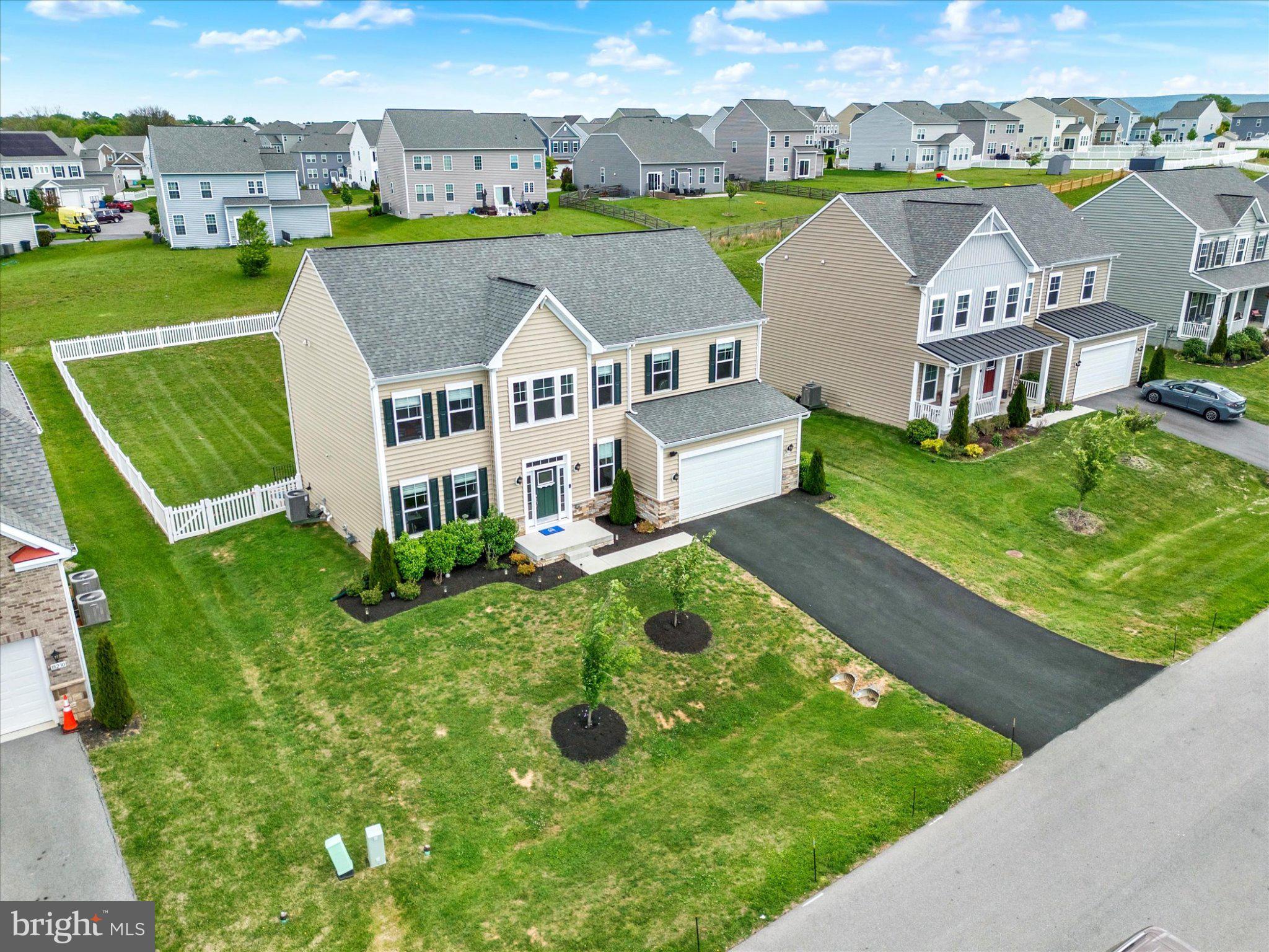 WESTFIELDS - Residential