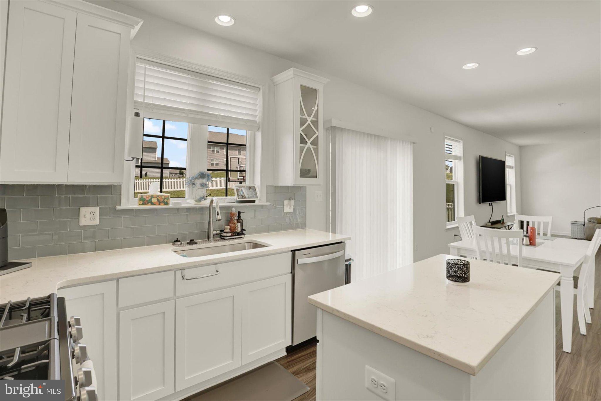 WESTFIELDS - Residential