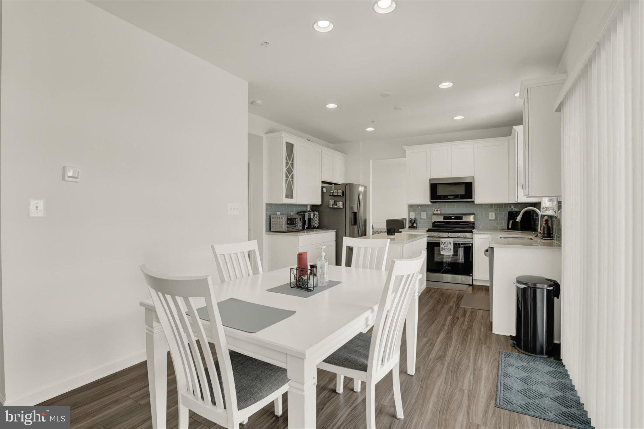 WESTFIELDS - Residential