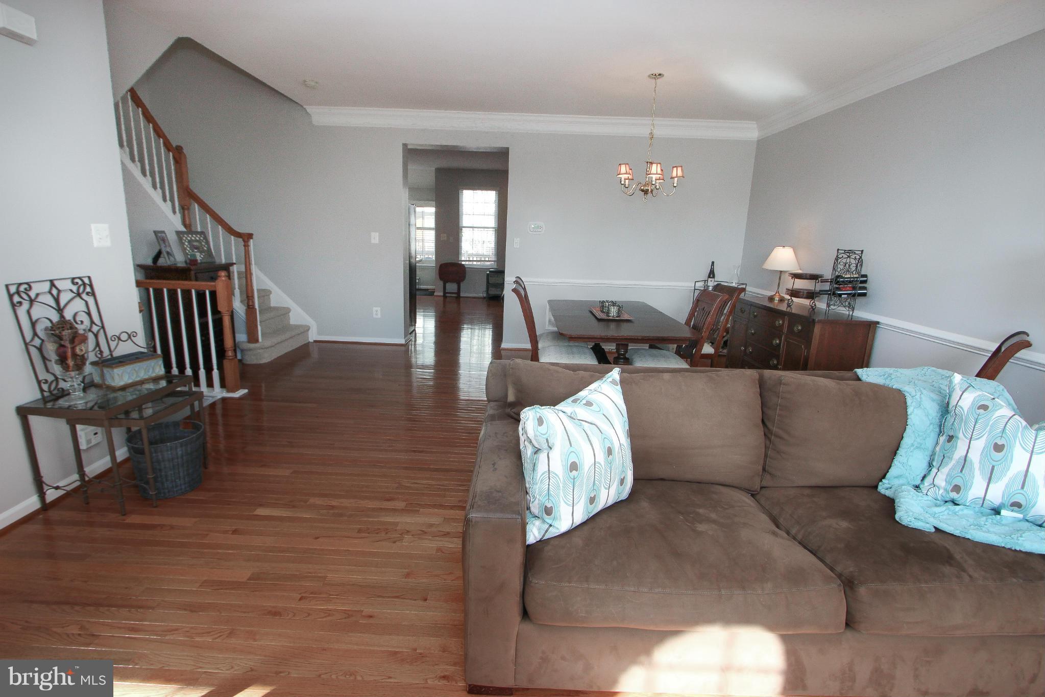 SOUTH RIDING - Residential