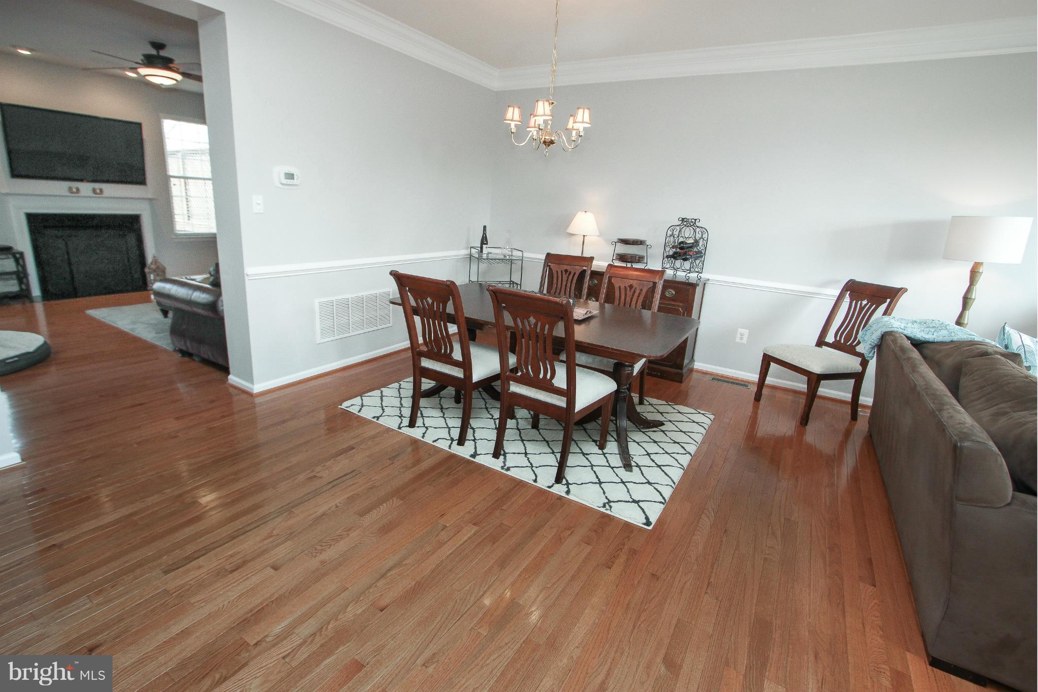 SOUTH RIDING - Residential