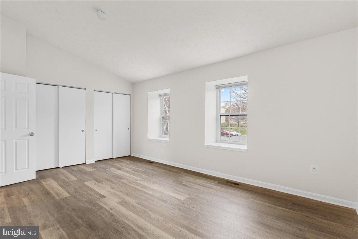 WINDSOR GREEN - Residential