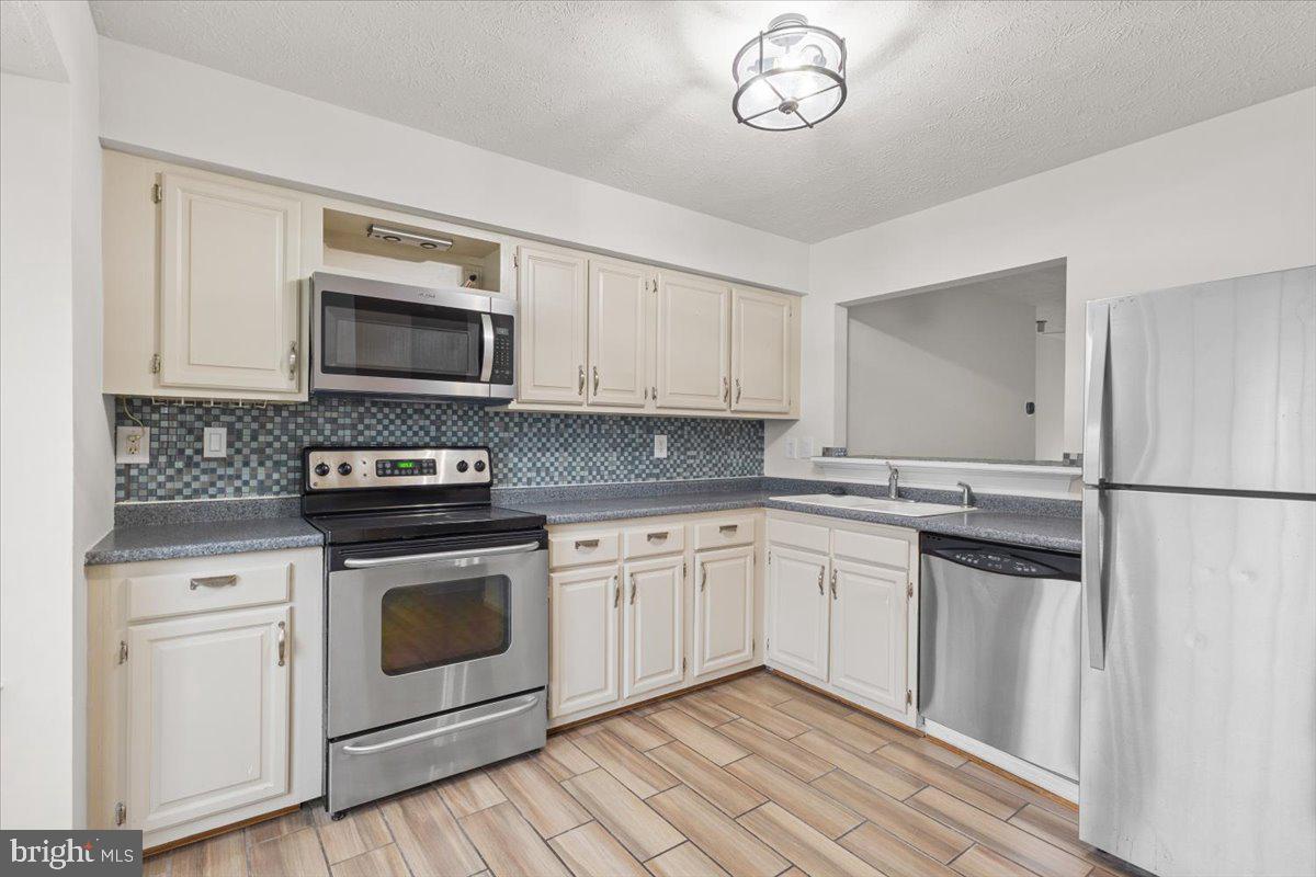 WINDSOR GREEN - Residential