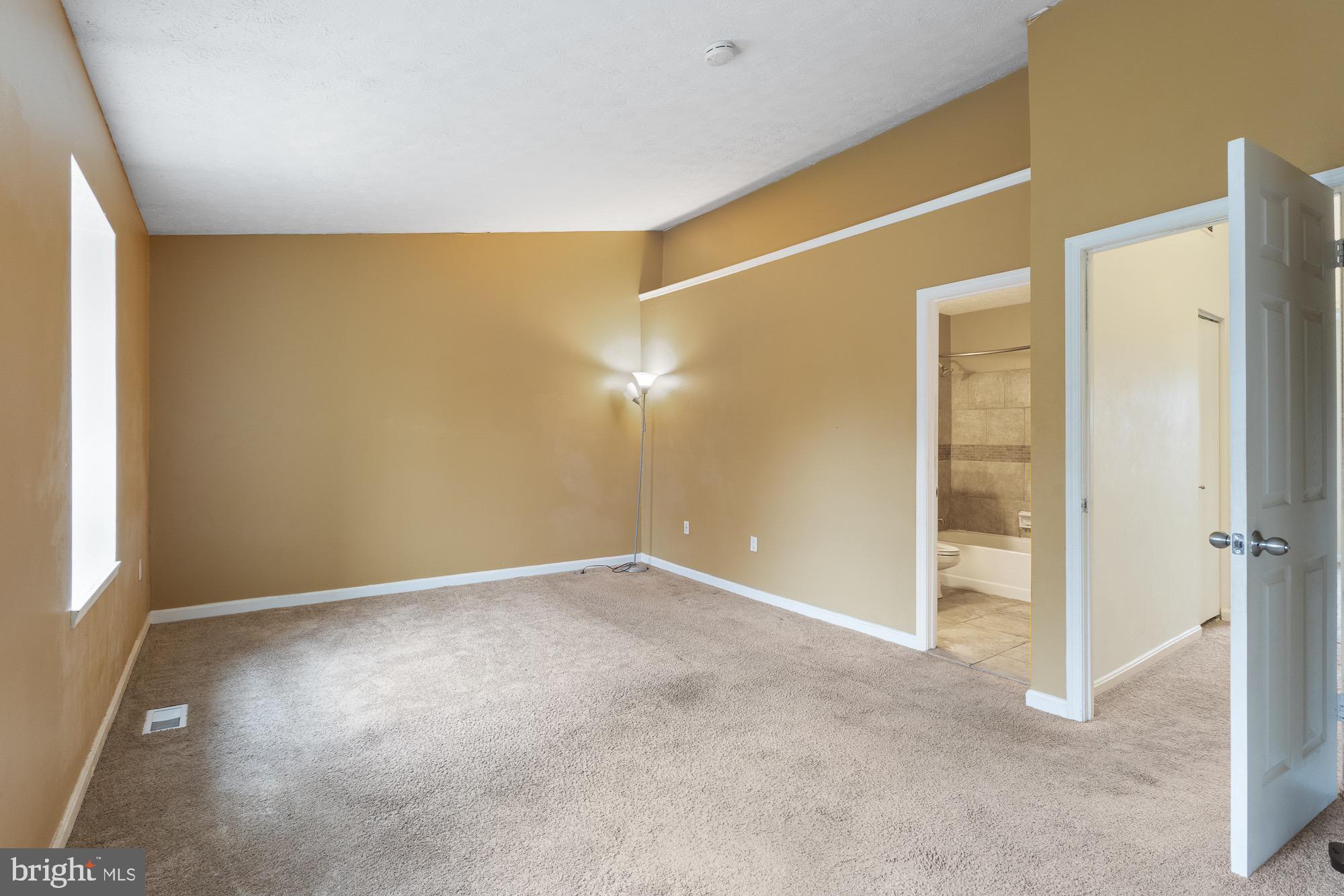 WINDSOR GREEN - Residential