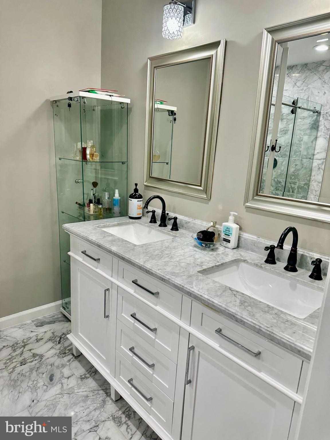 RUXTON CROSSING TOWNHSE - Residential