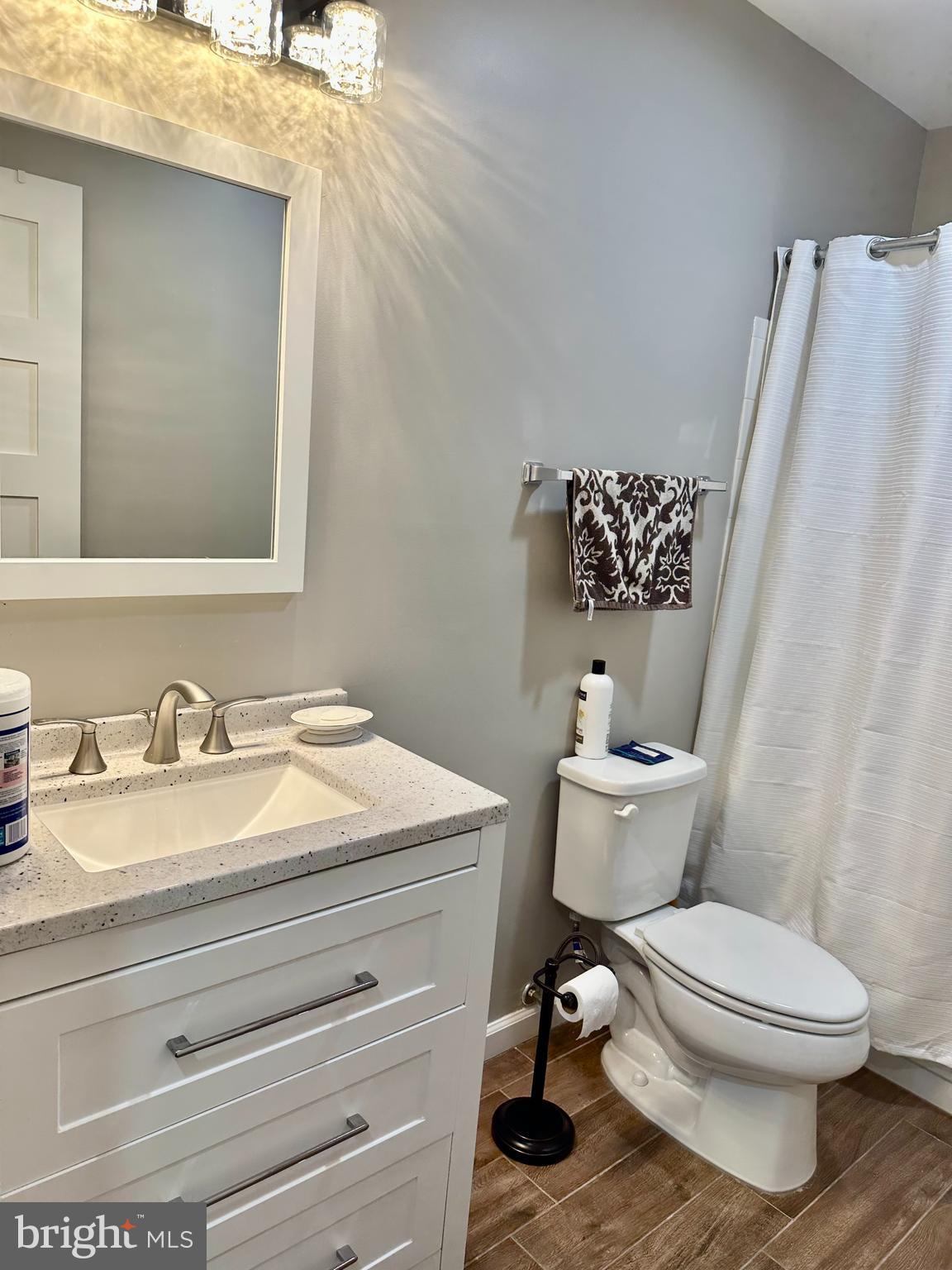 8225 RUXTON CROSSING COURT