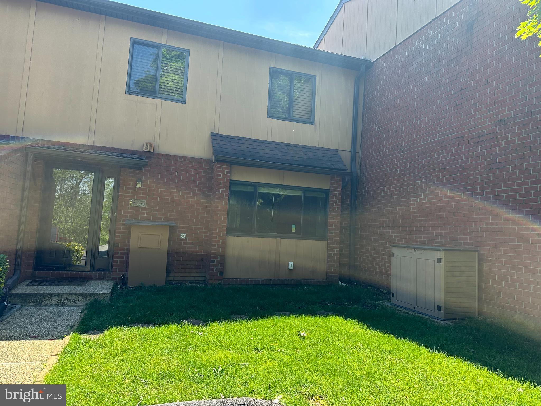 RUXTON CROSSING TOWNHSE - Residential