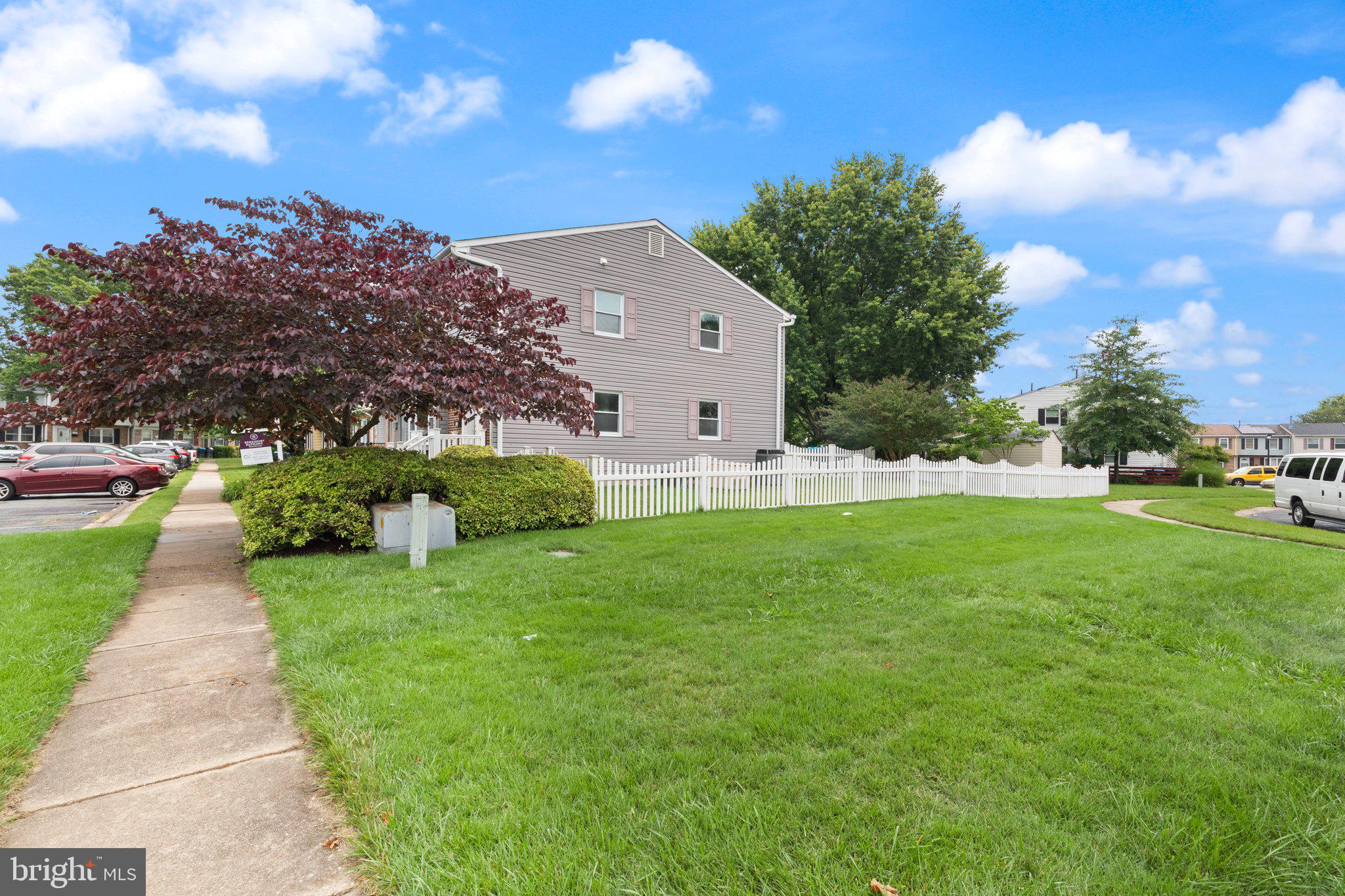 533 JAMESTOWN COURT
