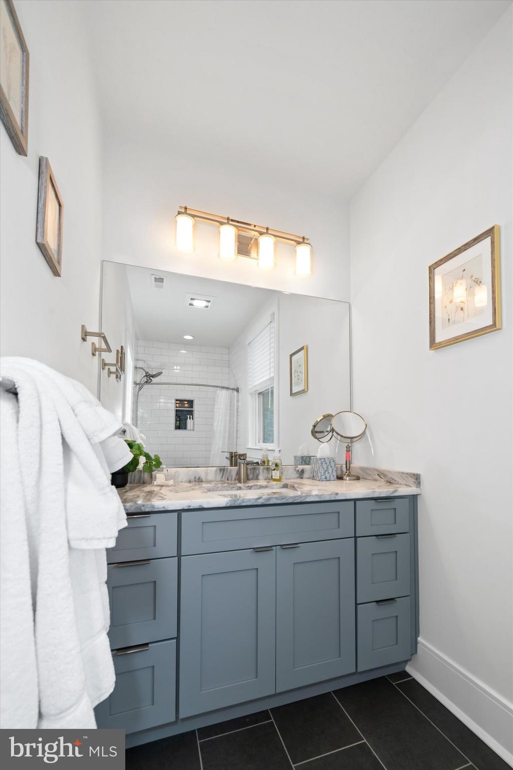 RAINTREE - Residential