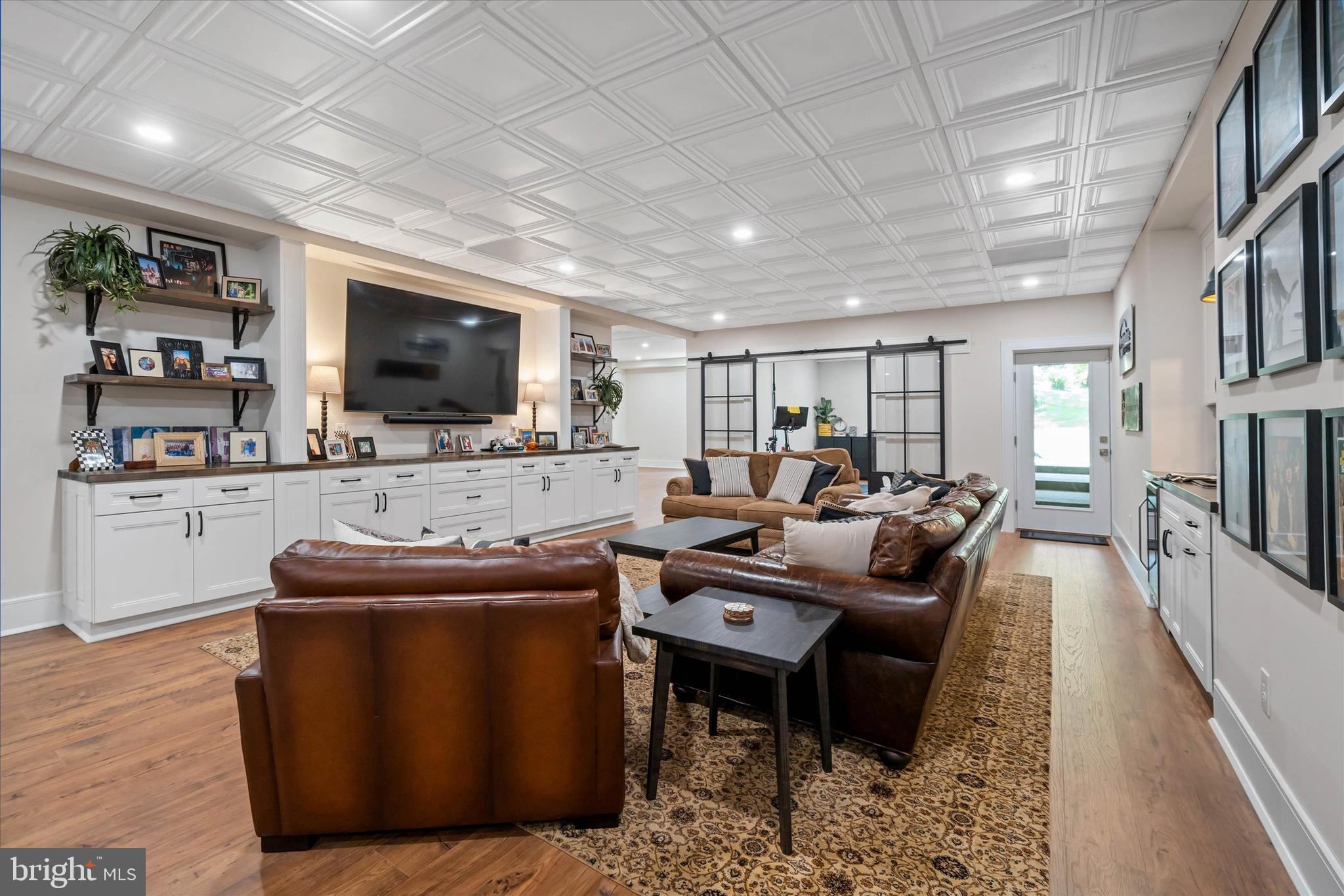 RAINTREE - Residential