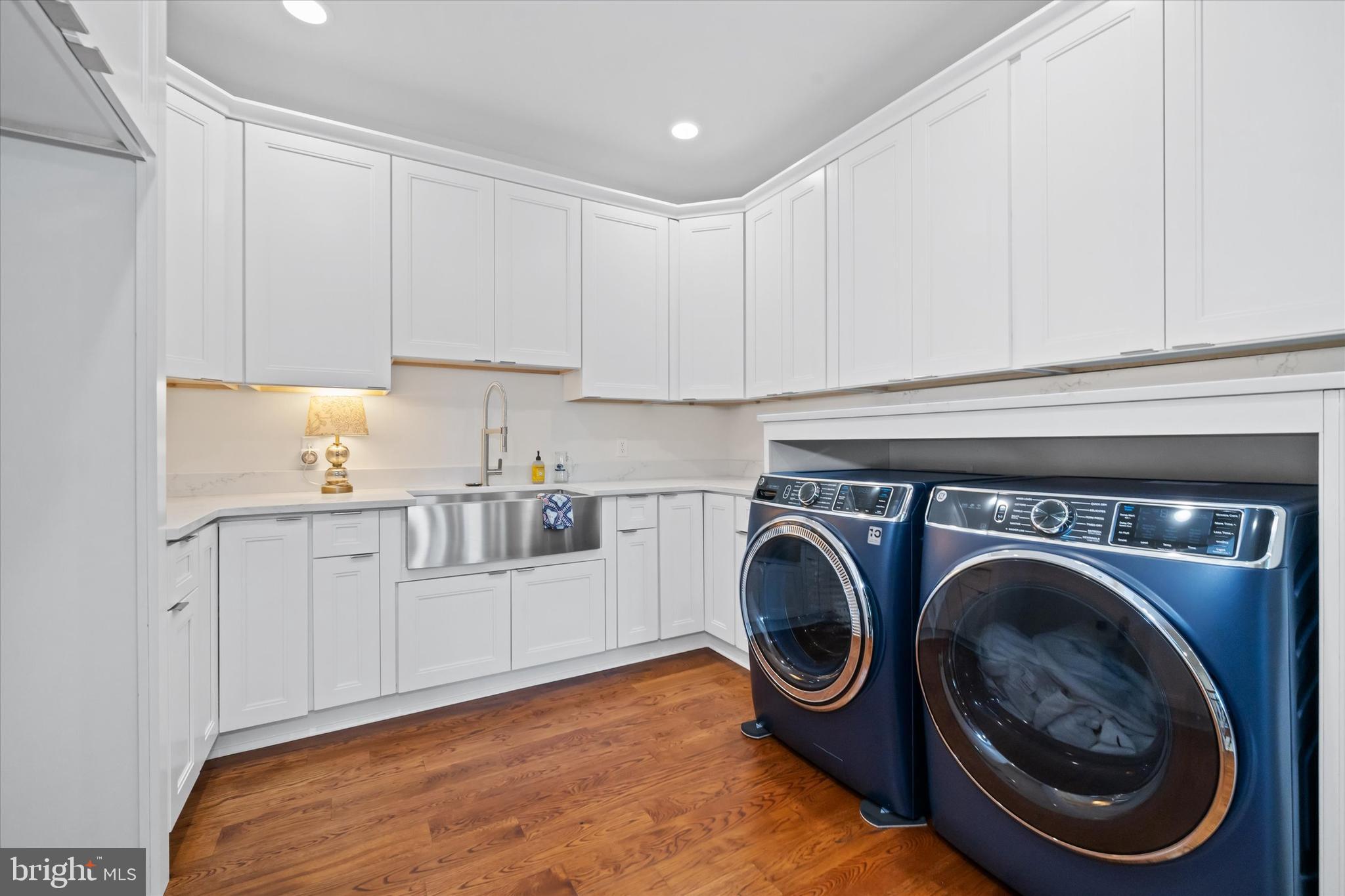 RAINTREE - Residential