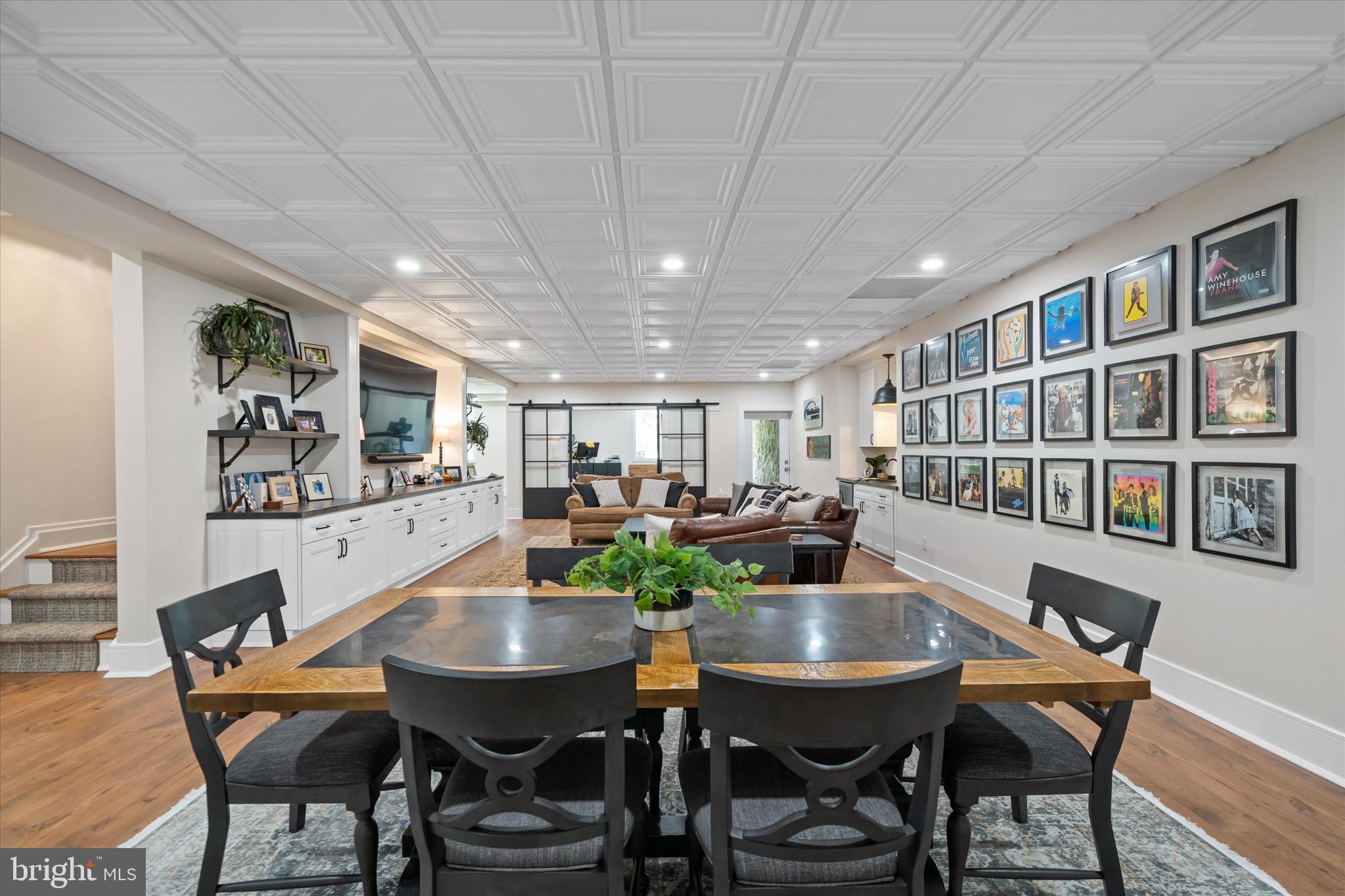 RAINTREE - Residential