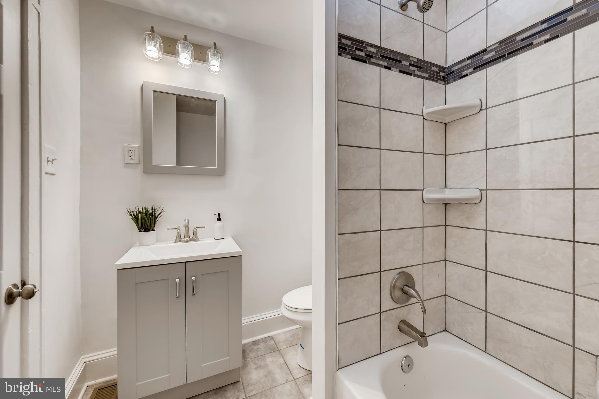 PEN LUCY - Residential