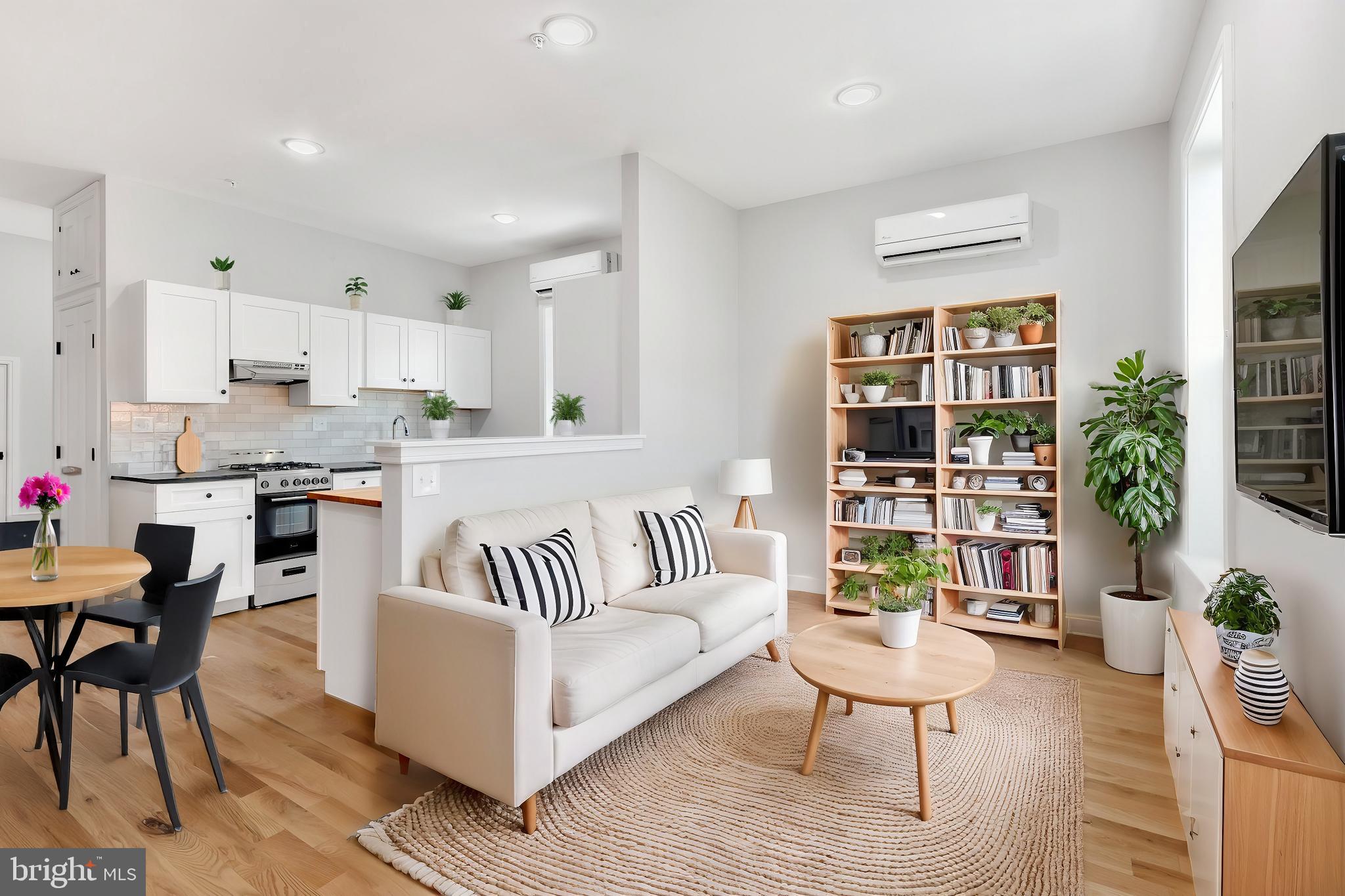 FRANCISVILLE - Residential Lease