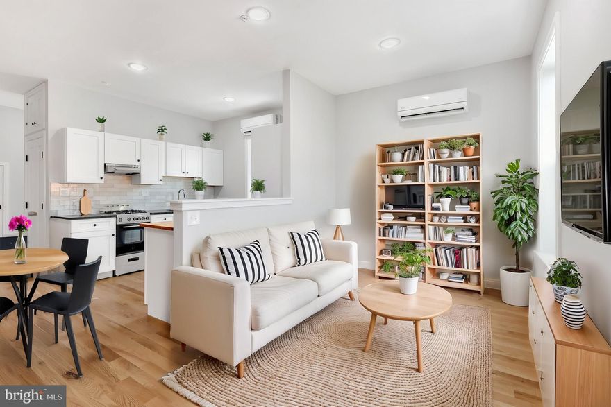 Available Now | Leasing Special $1,995/month for a 12-month lease, $1,925/month for a 16-month lease!

Welcome to 1916 Poplar St #2N! This is a stunning 2 bedroom, 1.5 bathroom bi-level apartment featuring off-street parking, hardwood floors, recessed lighting, mini-split A/C systems, and in-unit laundry. Enter into the common area with an exposed brick accent wall and big windows for sunlight. The kitchen offers white shaker cabinetry, butcher-block countertop, lovely tile backsplash, and stainless steel appliances to ensure that cooking & cleanup are a breeze! A half bath is on this level for added convenience. Head upstairs to view 2 sizable bedrooms, each with ample closet space. Your full bathroom is on this level as well and features beautiful tiling in the bathtub-shower and a floating modern vanity. There's stacked washer and dryer in-unit for easy city living and mini-split A/C systems for added comfort. Schedule a tour today!

Lease Terms:

Generally, 1st month, 12th month, and 1 month security deposit due at, or prior to, lease signing. Other terms may be required by Landlord. $55 application fee per applicant. Pets are conditional on owner's approval and may require an additional fee, if accepted. (Generally, $500/dog and $250/cat). Tenants responsible for: electricity, gas, cable/internet, and $50/month water fee. Off-street parking is available for an additional $295/month. Landlord Requirements: Applicants to make 3x the monthly rent in verifiable net income, credit history to be considered (i.e. no active collections), no evictions within the past 4 years, and must have a verifiable rental history with on-time rental payments. Exceptions to this criteria may exist under the law and will be considered. Cosigners accepted.