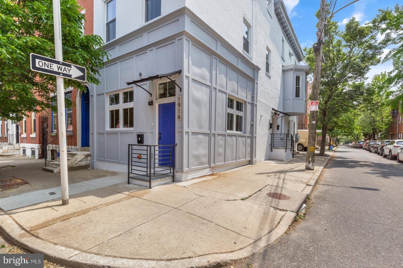 FRANCISVILLE - Residential Lease