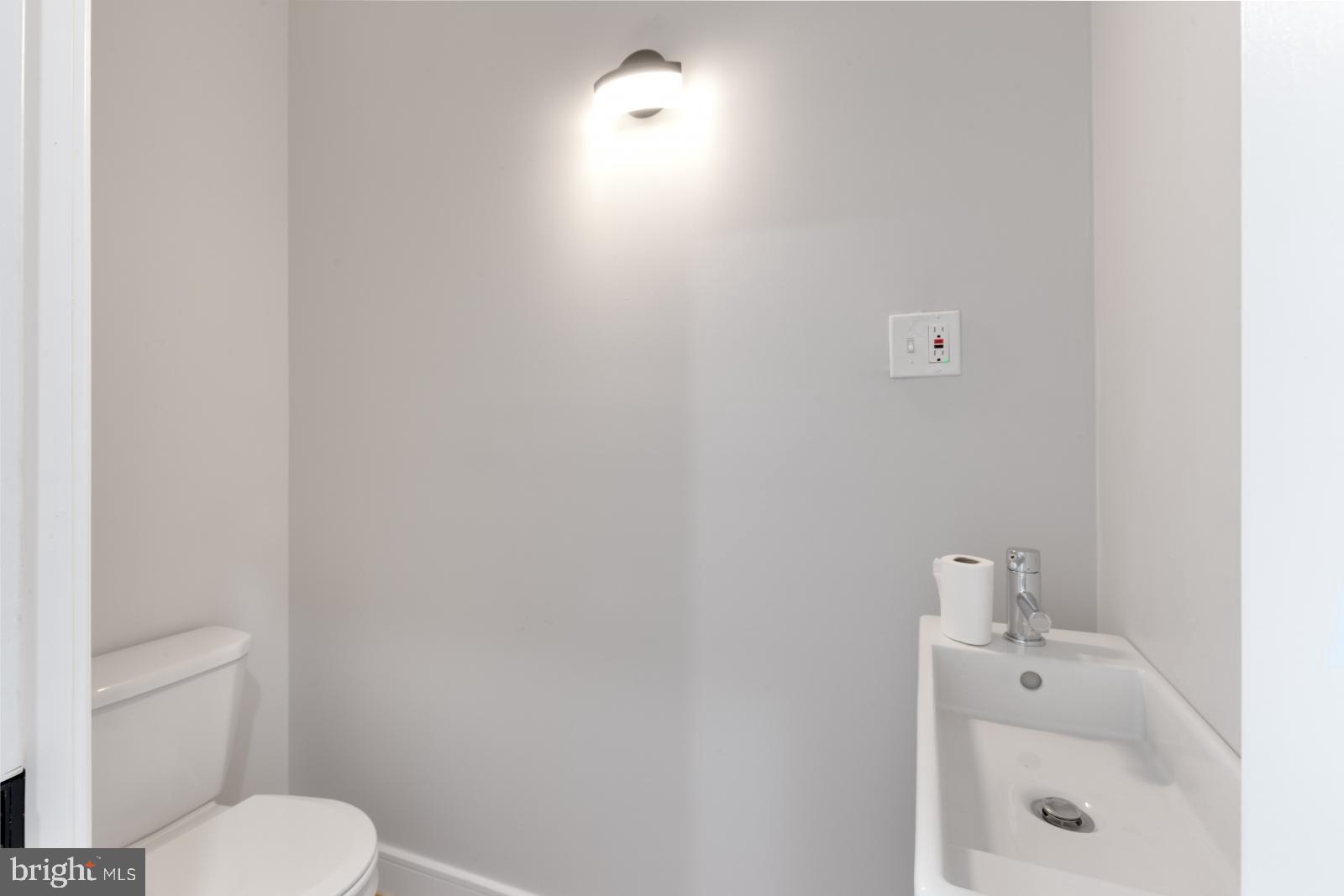 FRANCISVILLE - Residential Lease