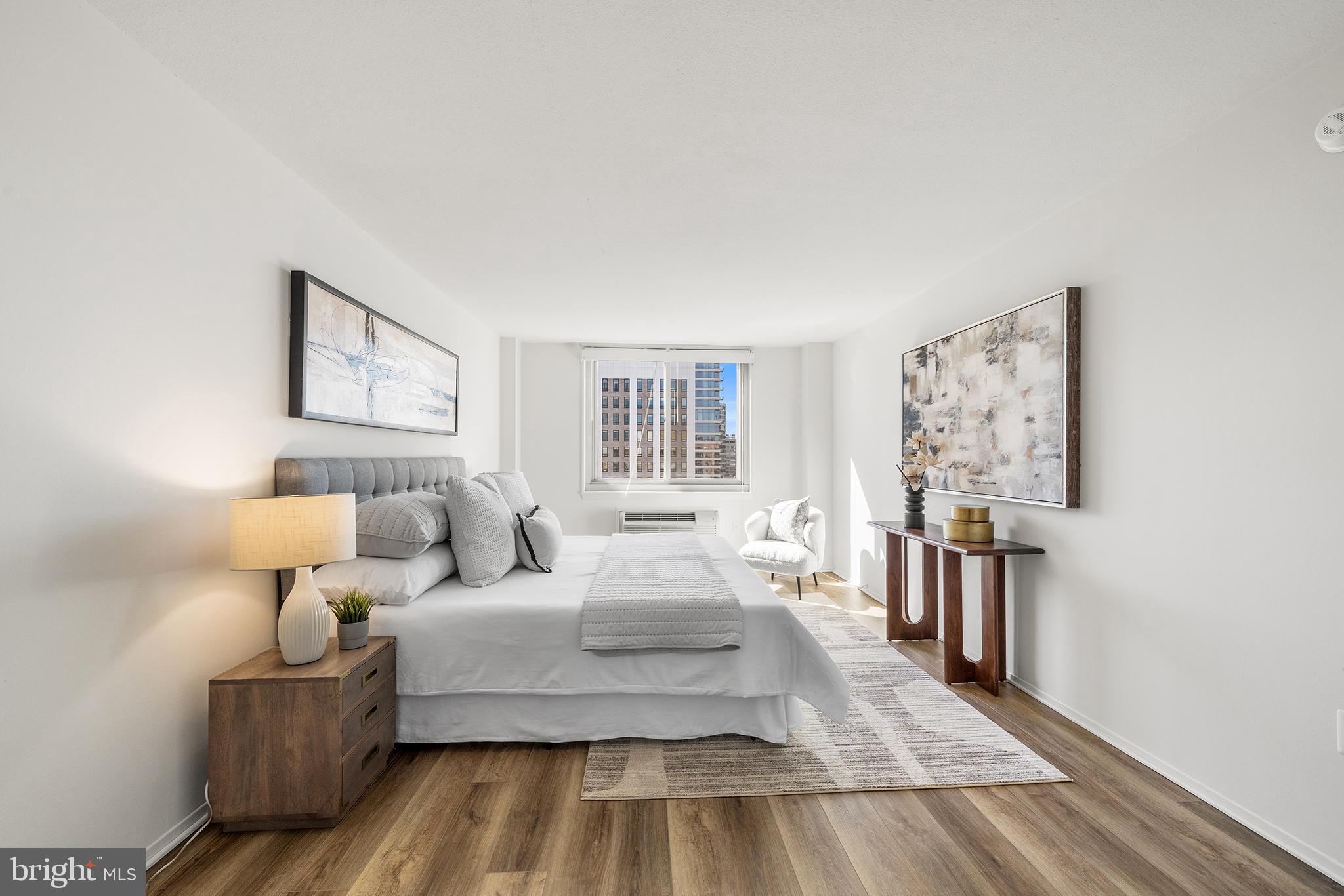 RITTENHOUSE SQUARE - Residential