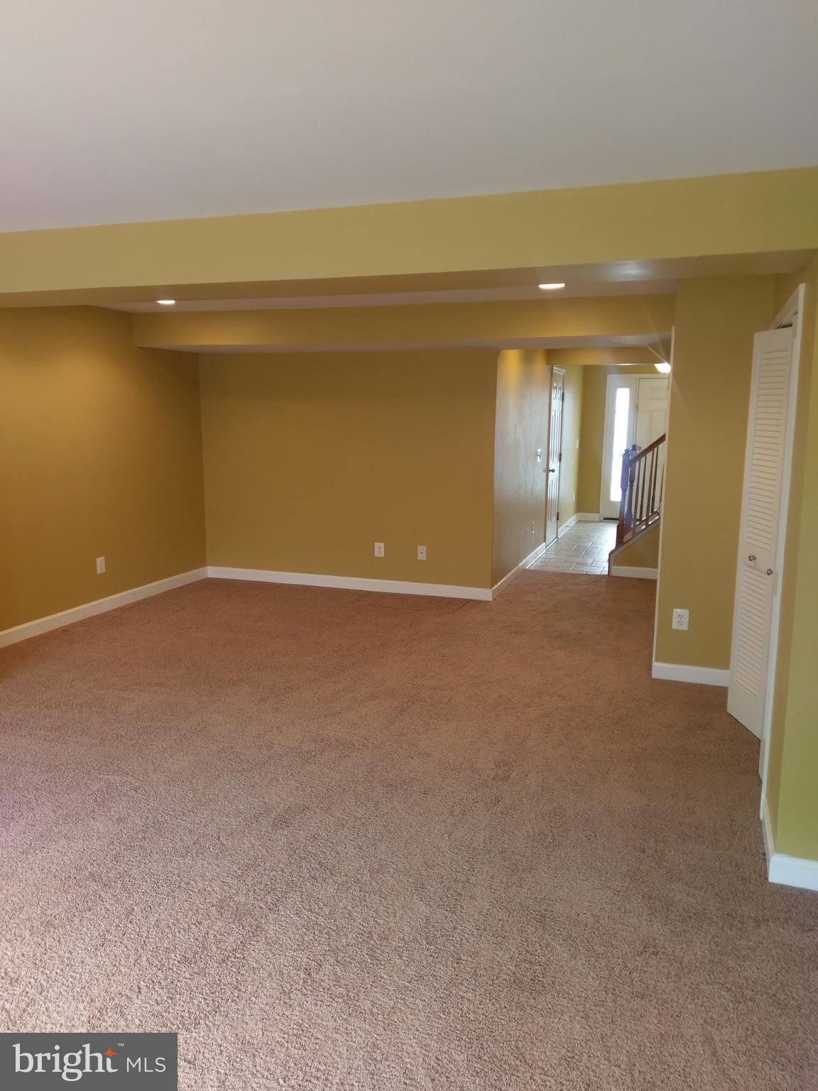 LAKELAND PLACE - Residential