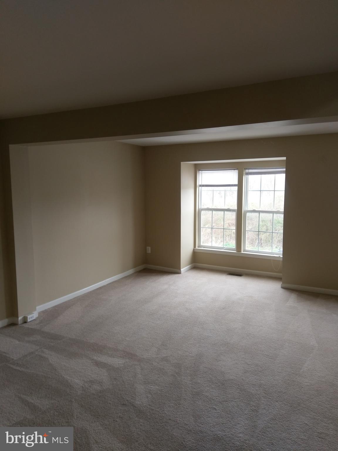 LAKELAND PLACE - Residential