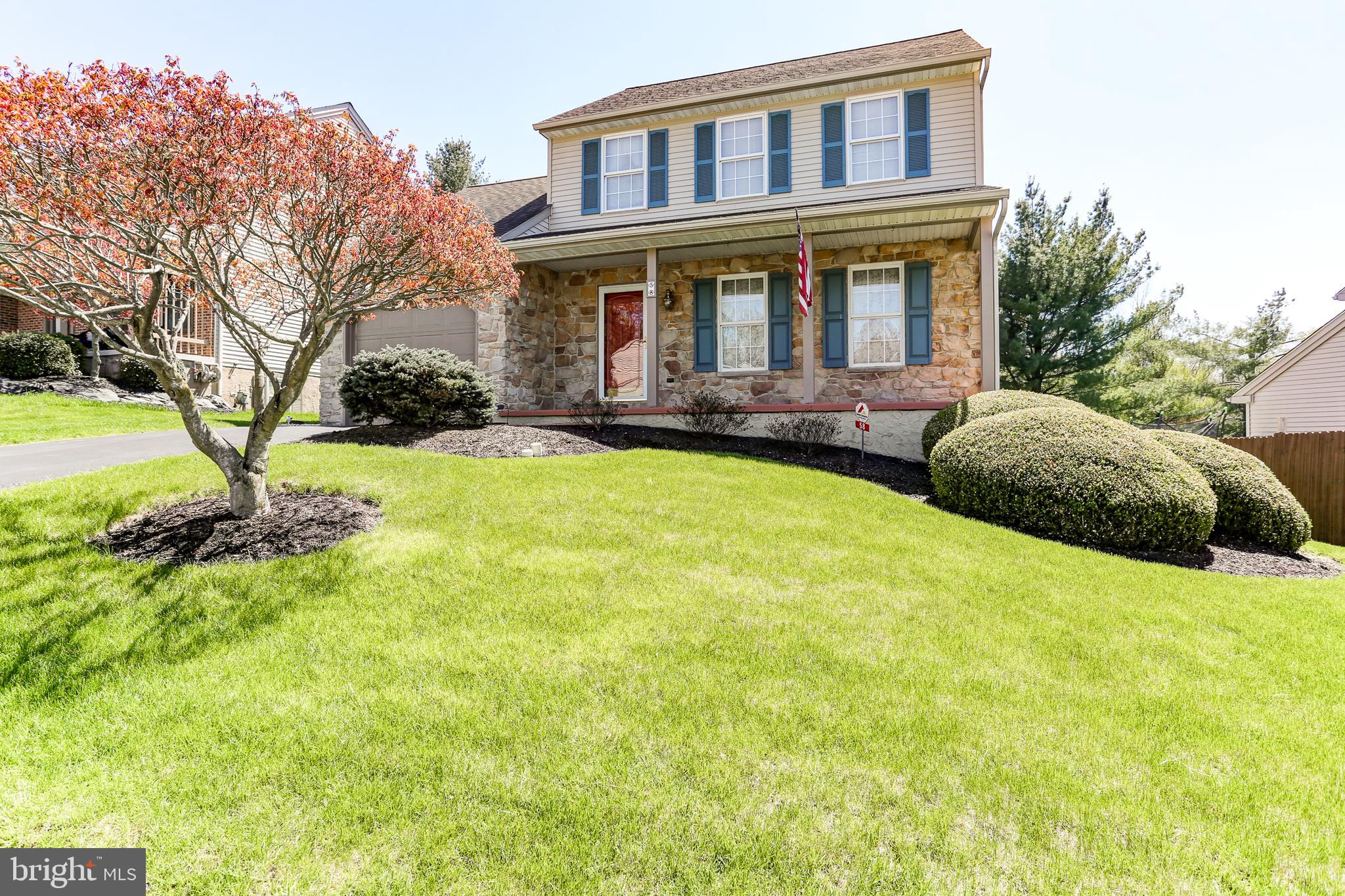 MANOR OAKS - Residential