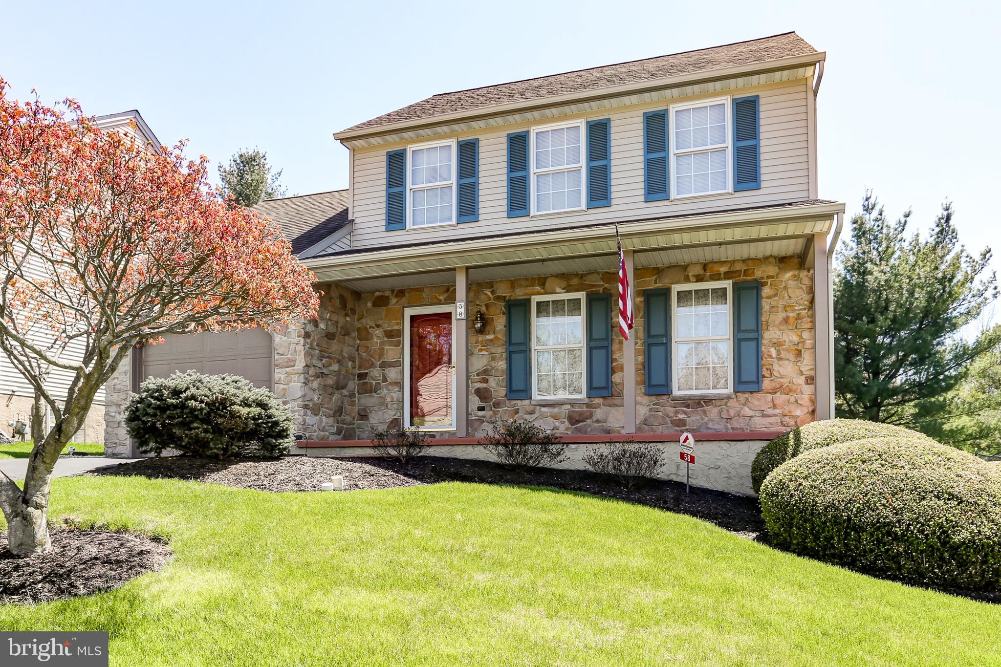 MANOR OAKS - Residential