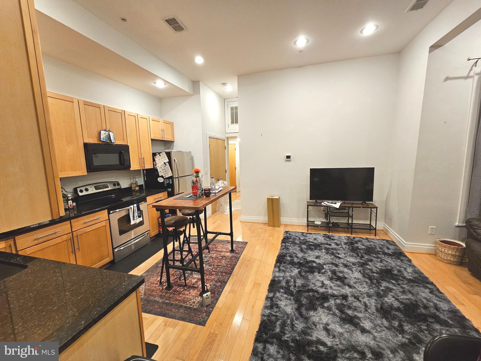 5551 ILLINOIS AVENUE NW 202