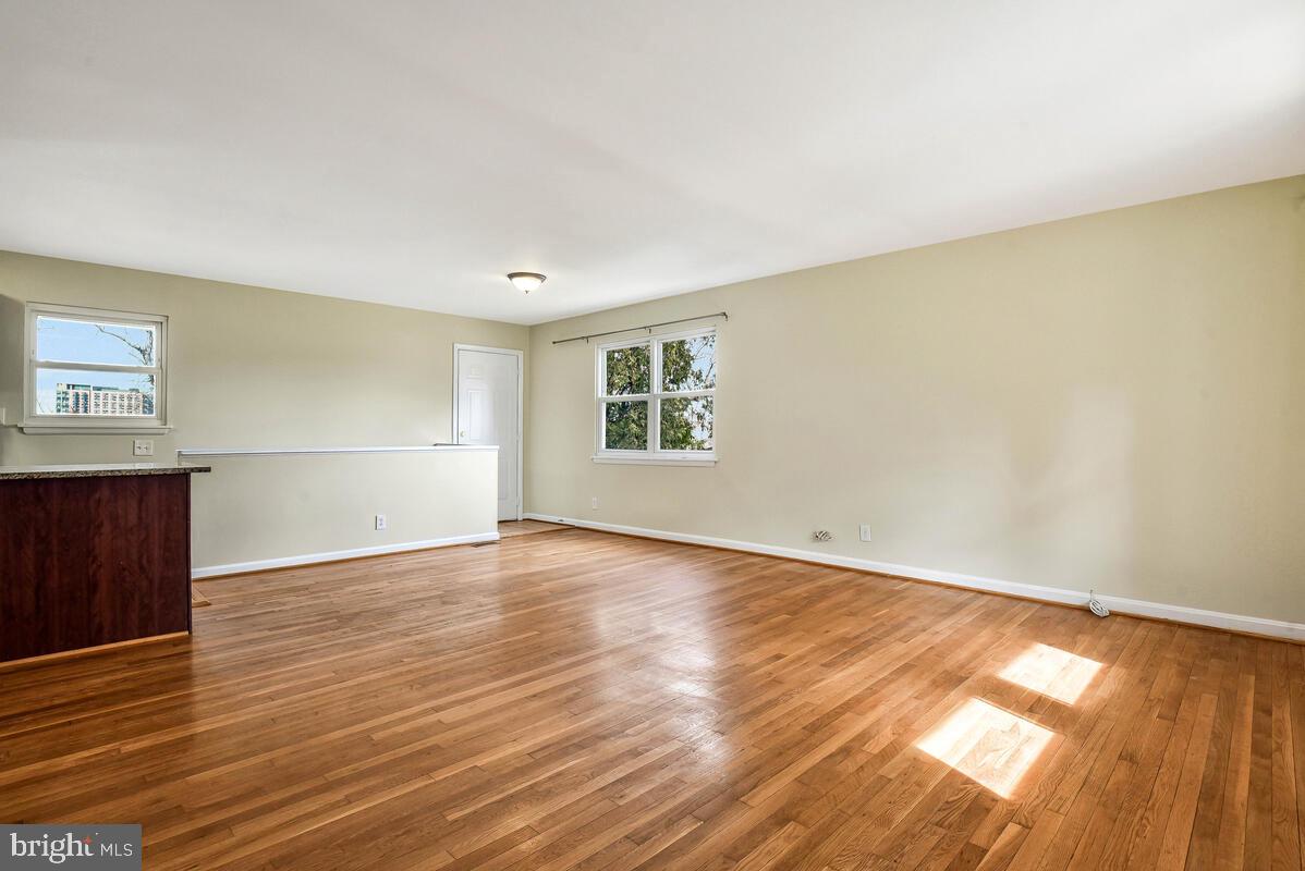 SOMERVILLE HILL - Residential