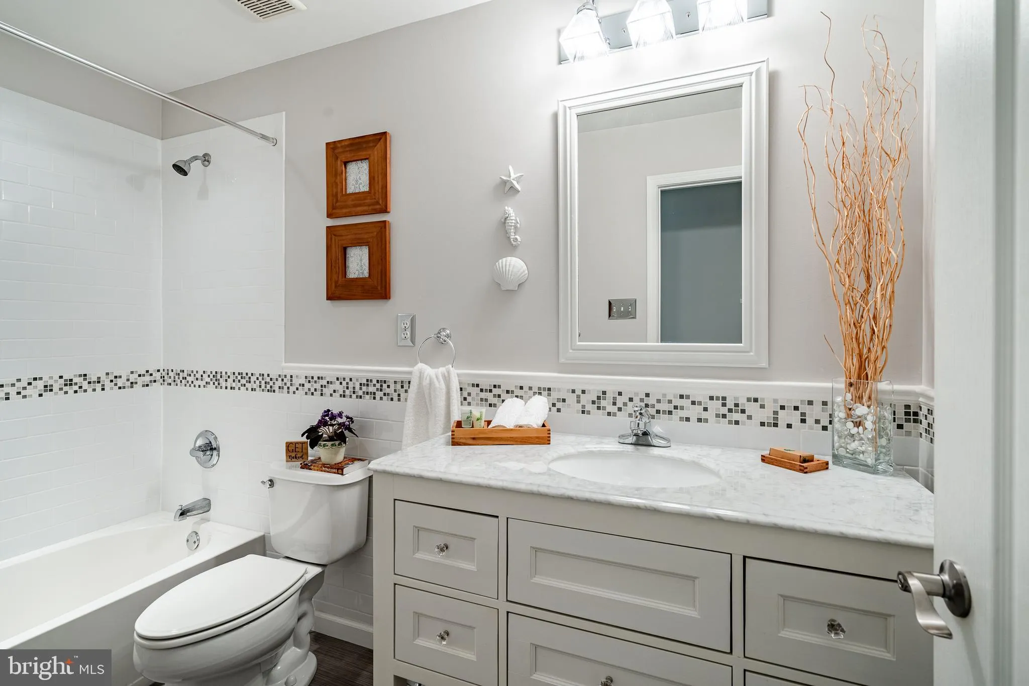 Coatesville, Pennsylvania 19320, United States, 4 Bedrooms Bedrooms, ,3 BathroomsBathrooms,Residential,Active,119553