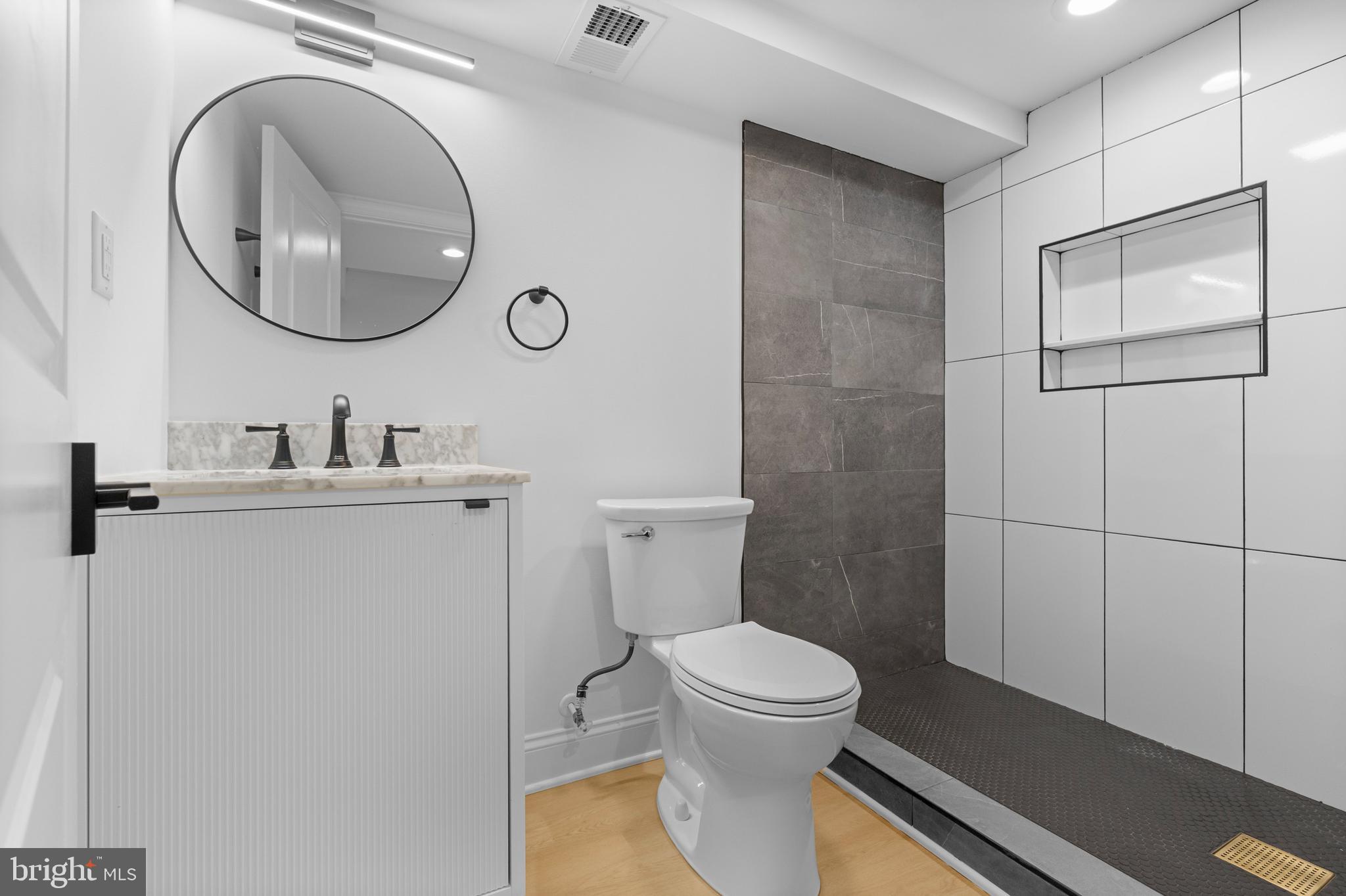 EAST BALTIMORE MIDWAY - Residential