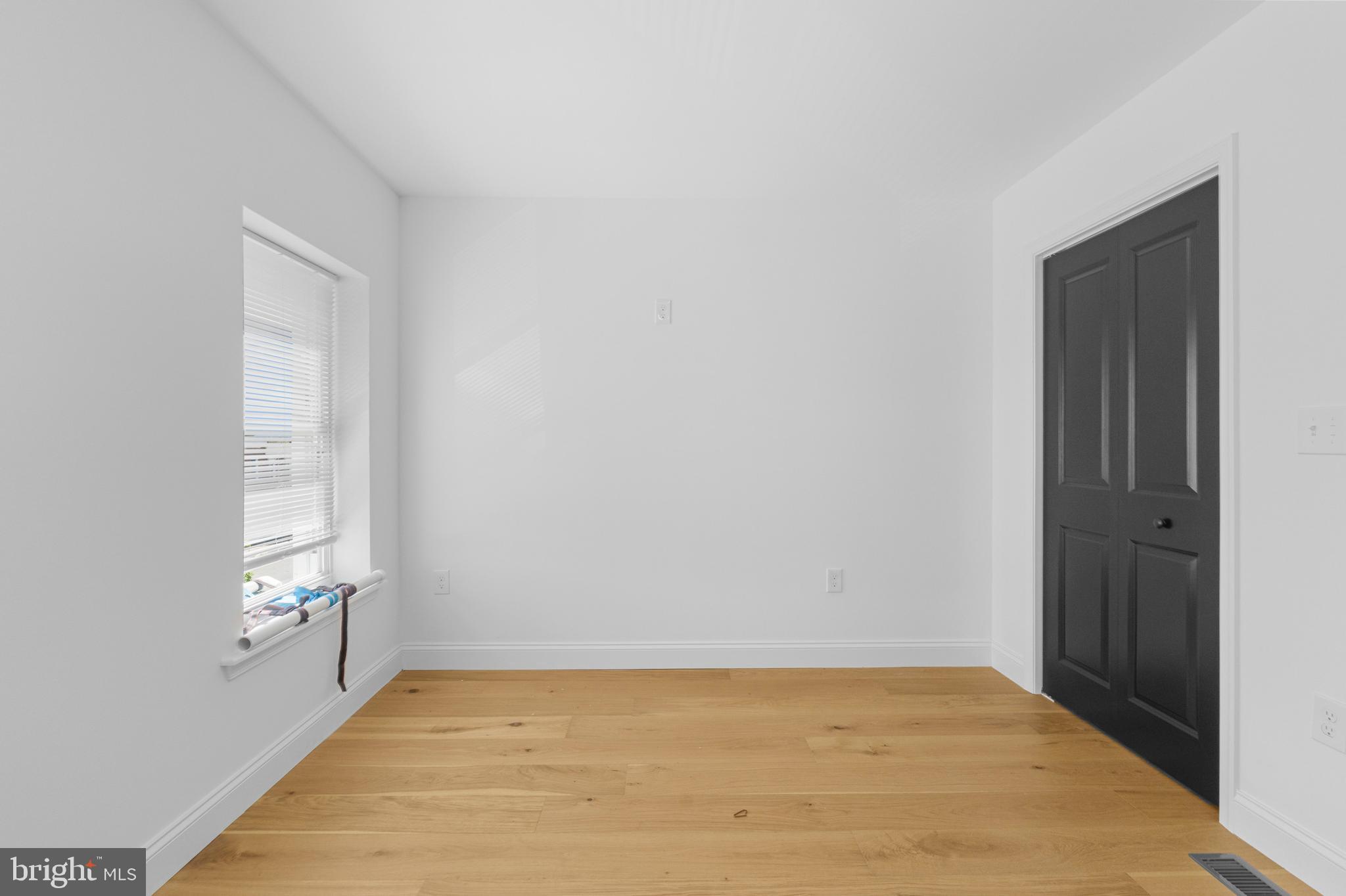 EAST BALTIMORE MIDWAY - Residential