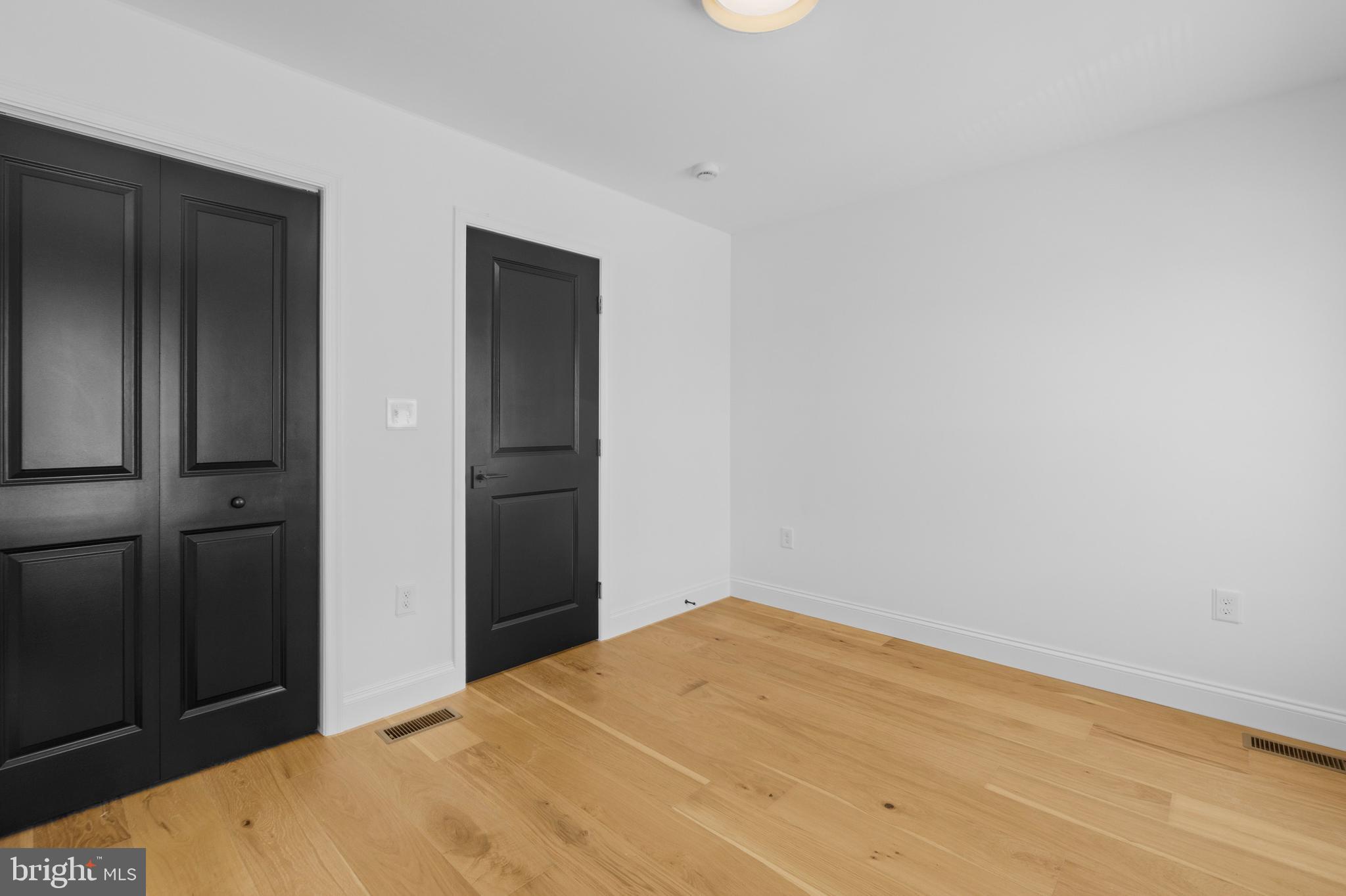 EAST BALTIMORE MIDWAY - Residential