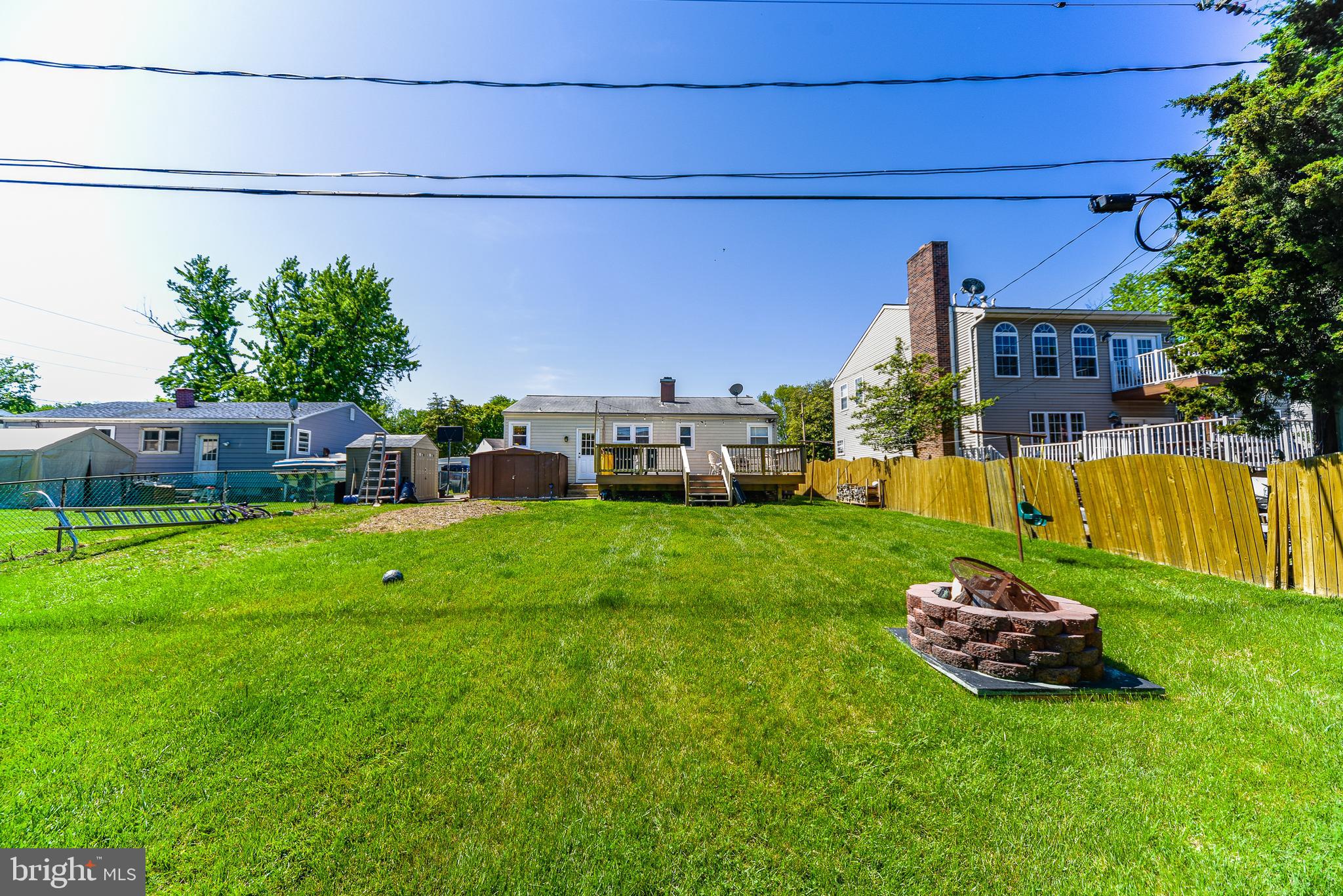 CRESTWOOD - Residential