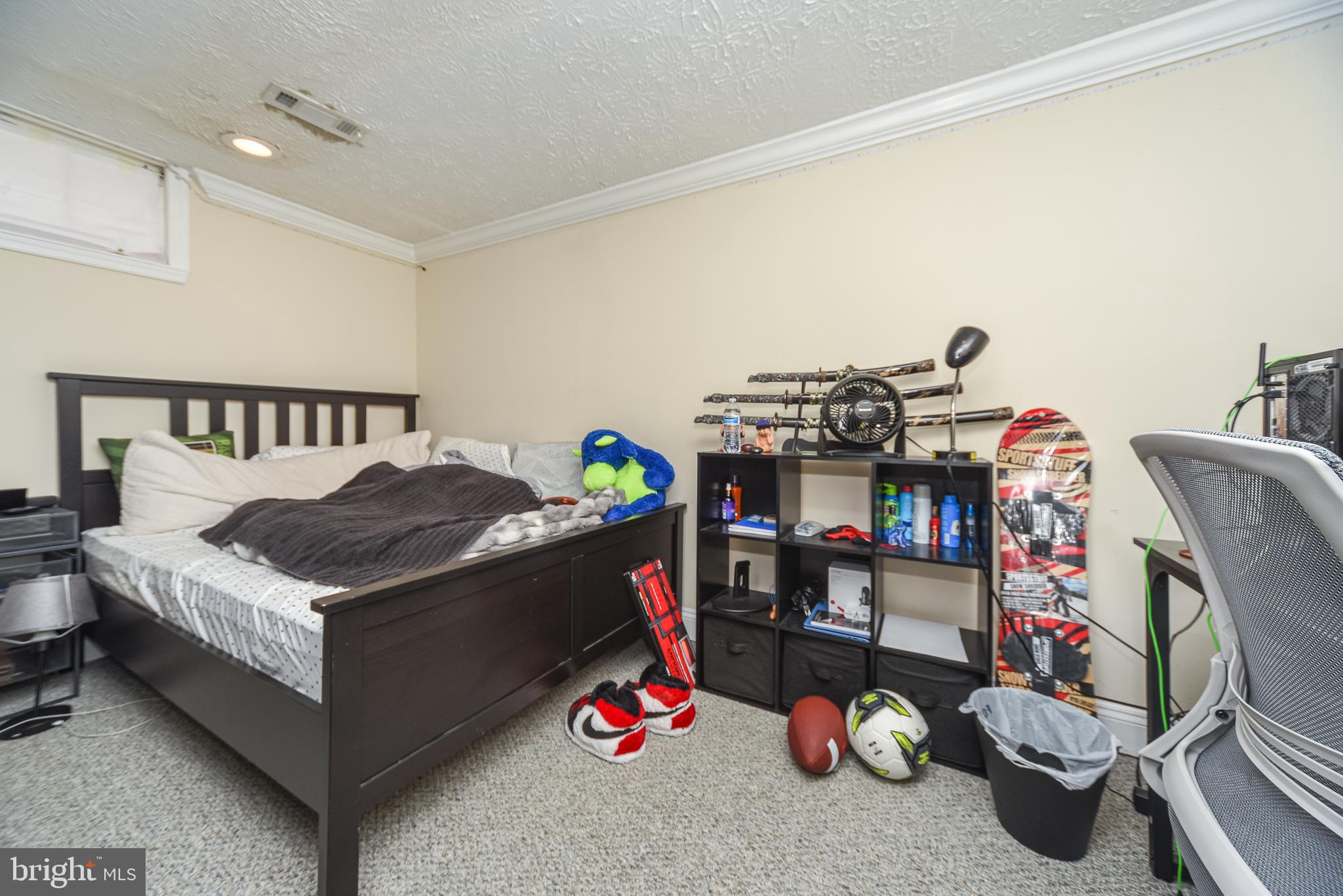 CRESTWOOD - Residential