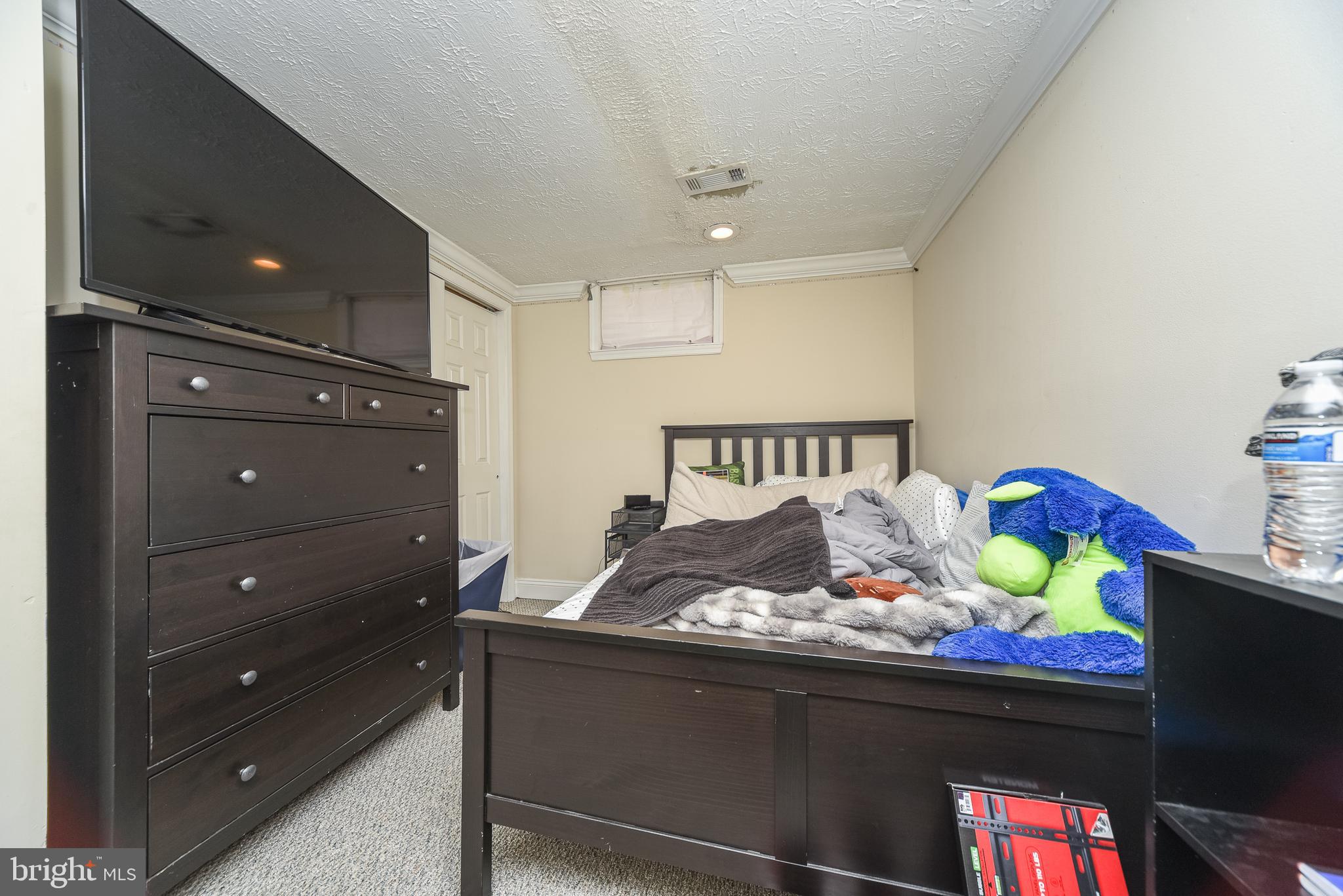 CRESTWOOD - Residential