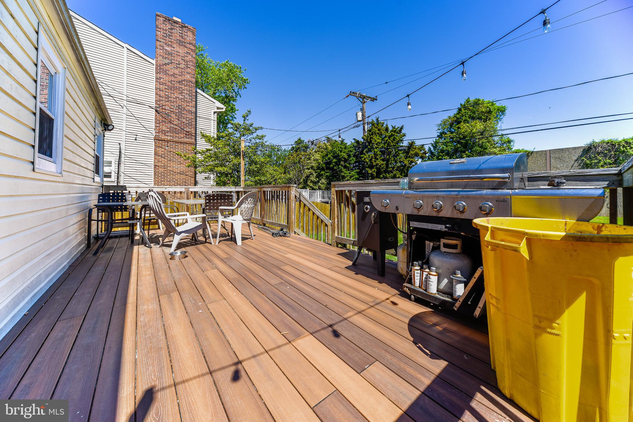 CRESTWOOD - Residential