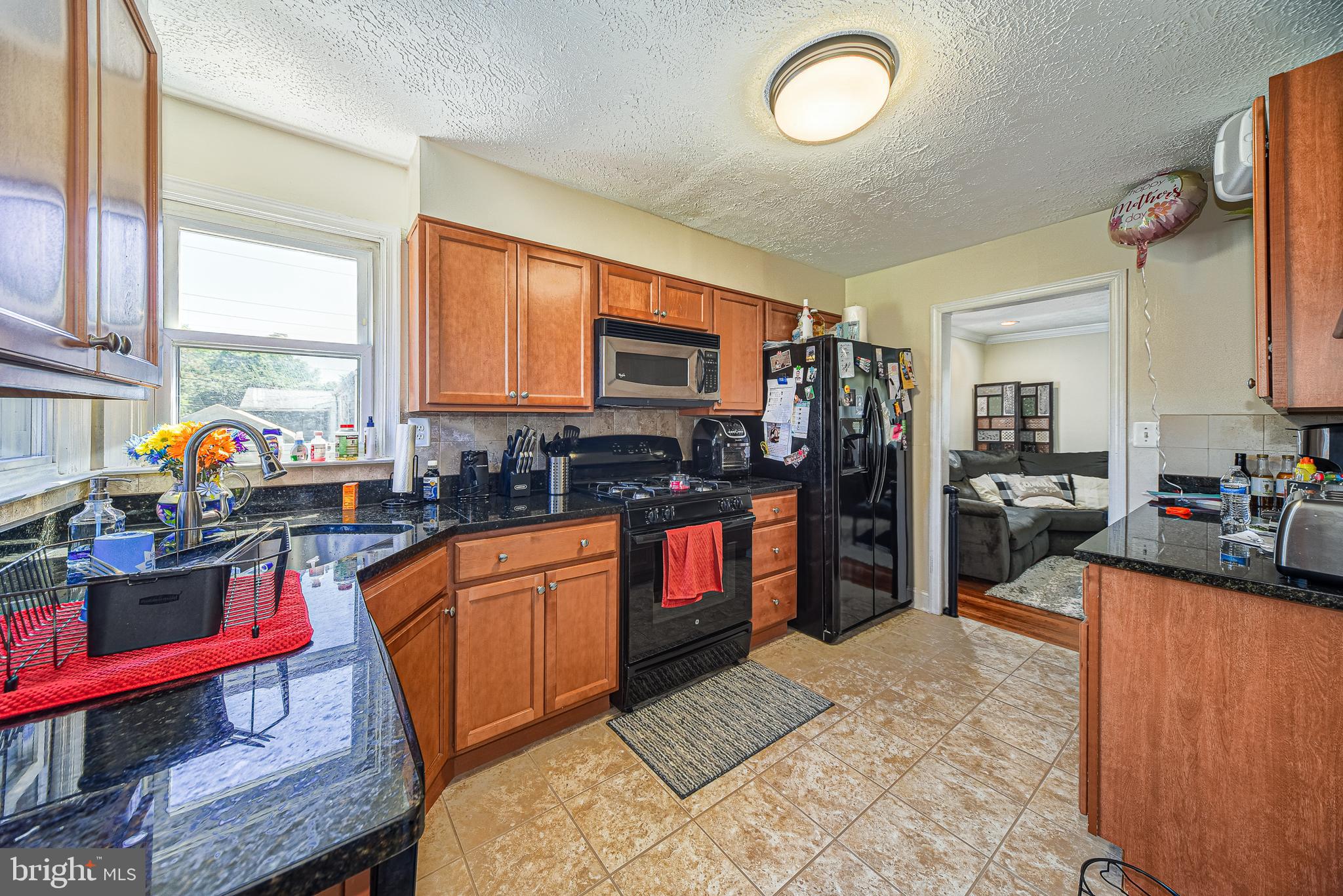 CRESTWOOD - Residential