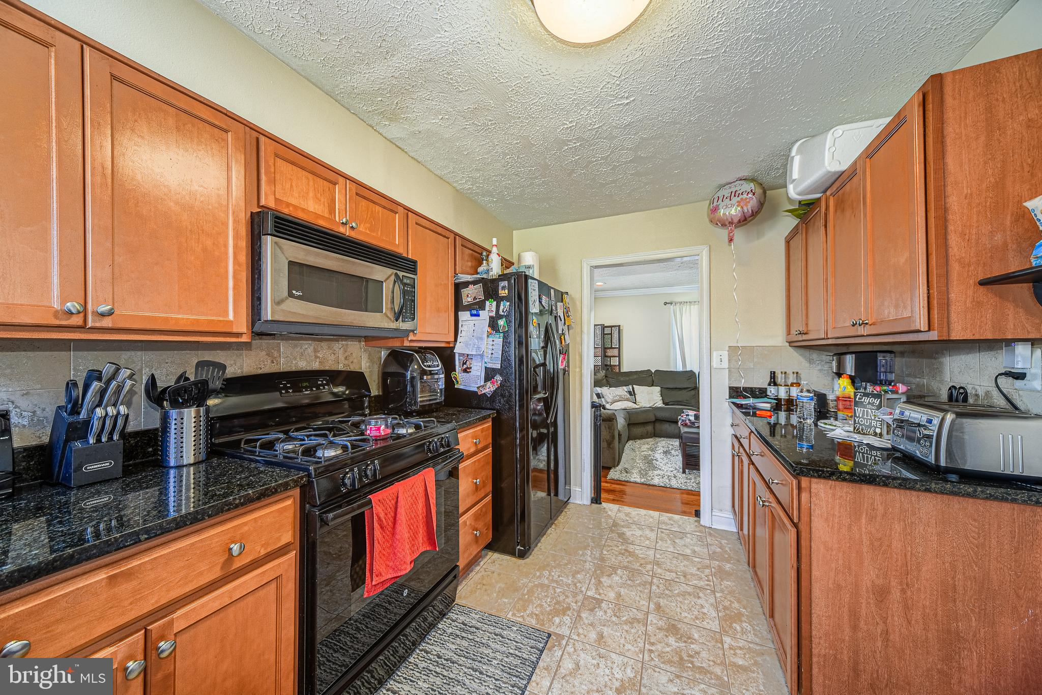 CRESTWOOD - Residential