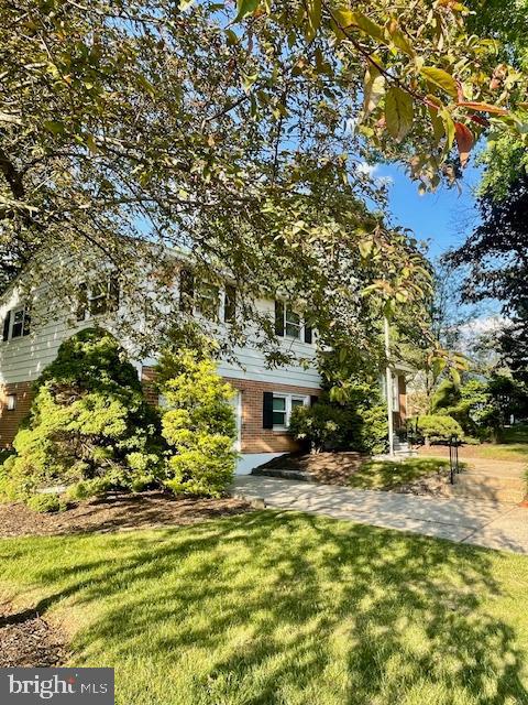 KENLYN MANOR - Residential