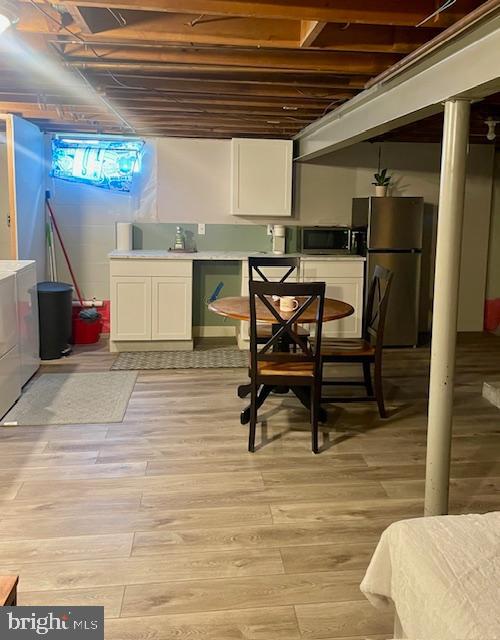 KENLYN MANOR - Residential