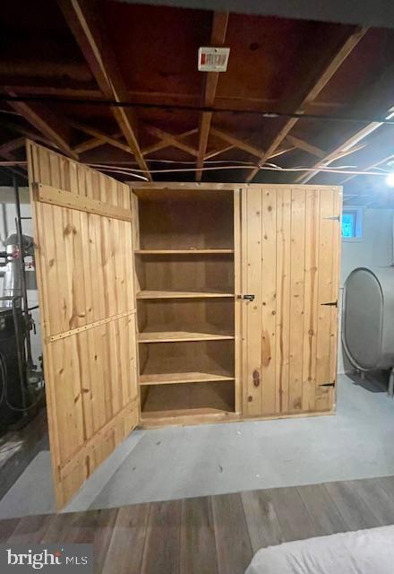 KENLYN MANOR - Residential