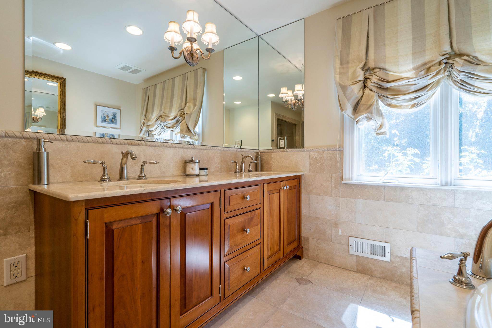 BRYN MAWR - Residential