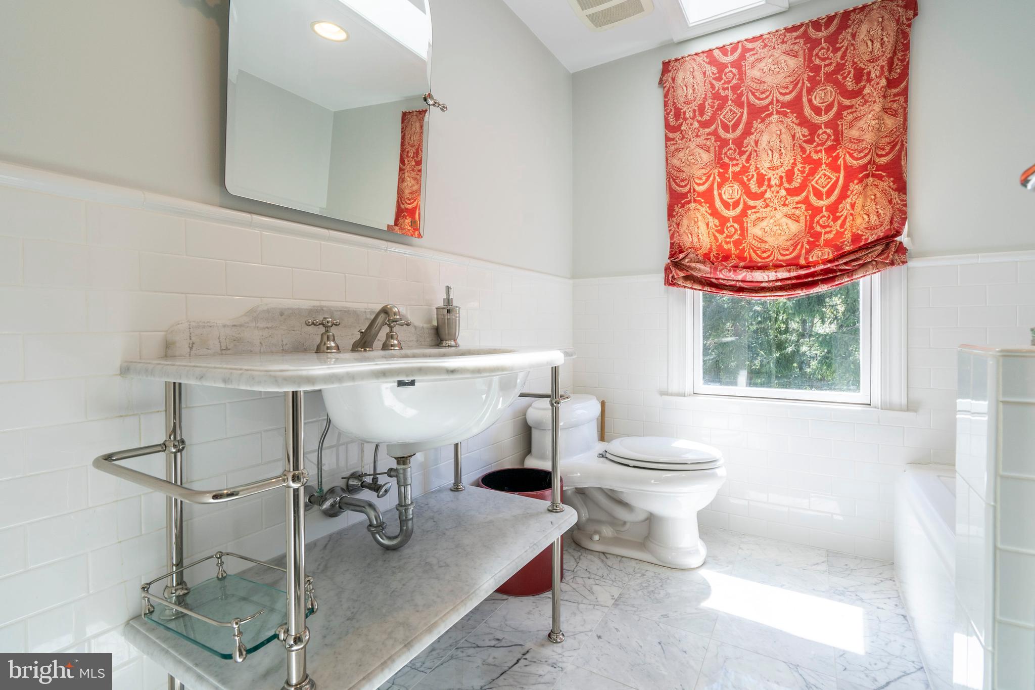 BRYN MAWR - Residential