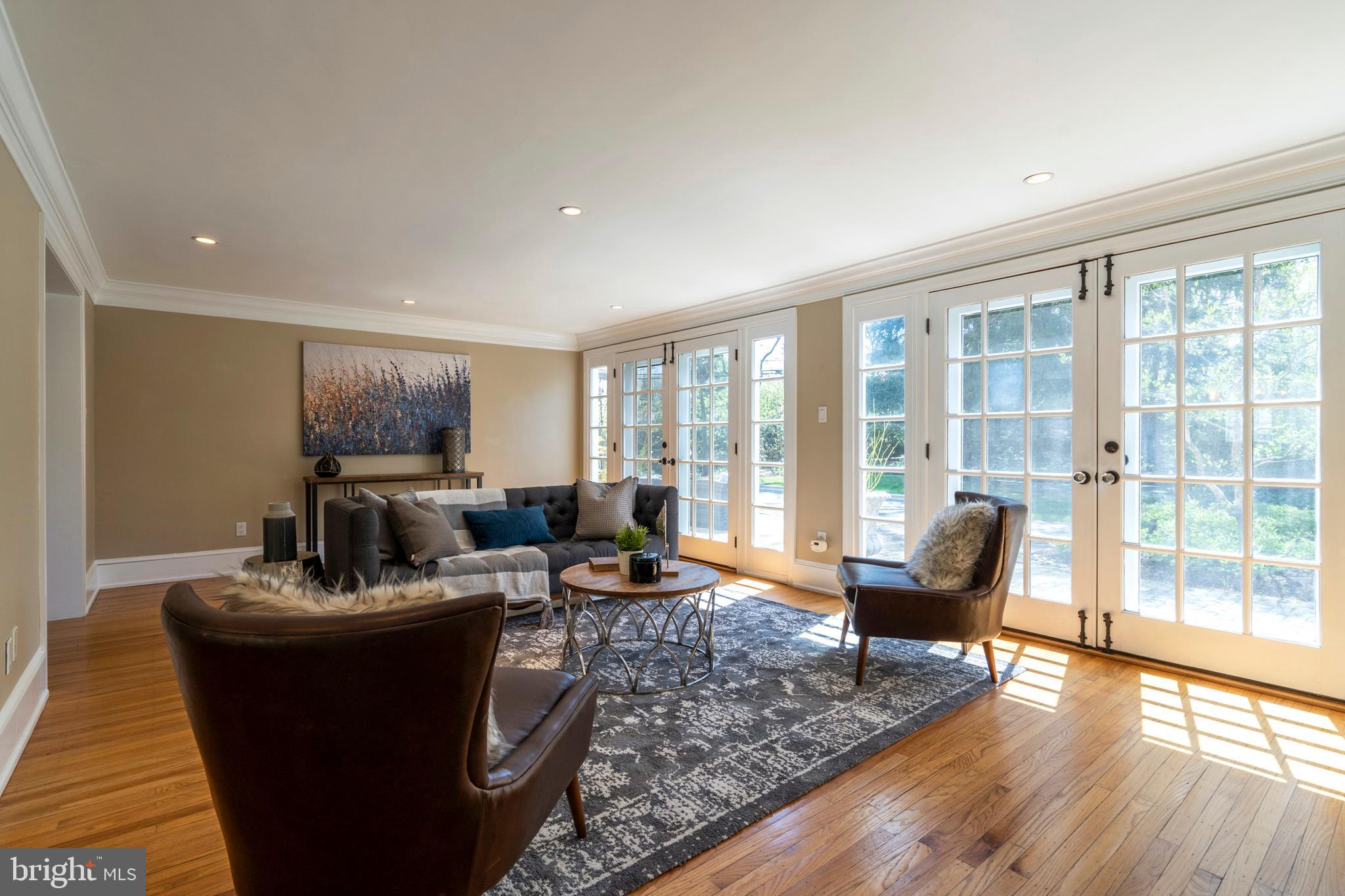 BRYN MAWR - Residential