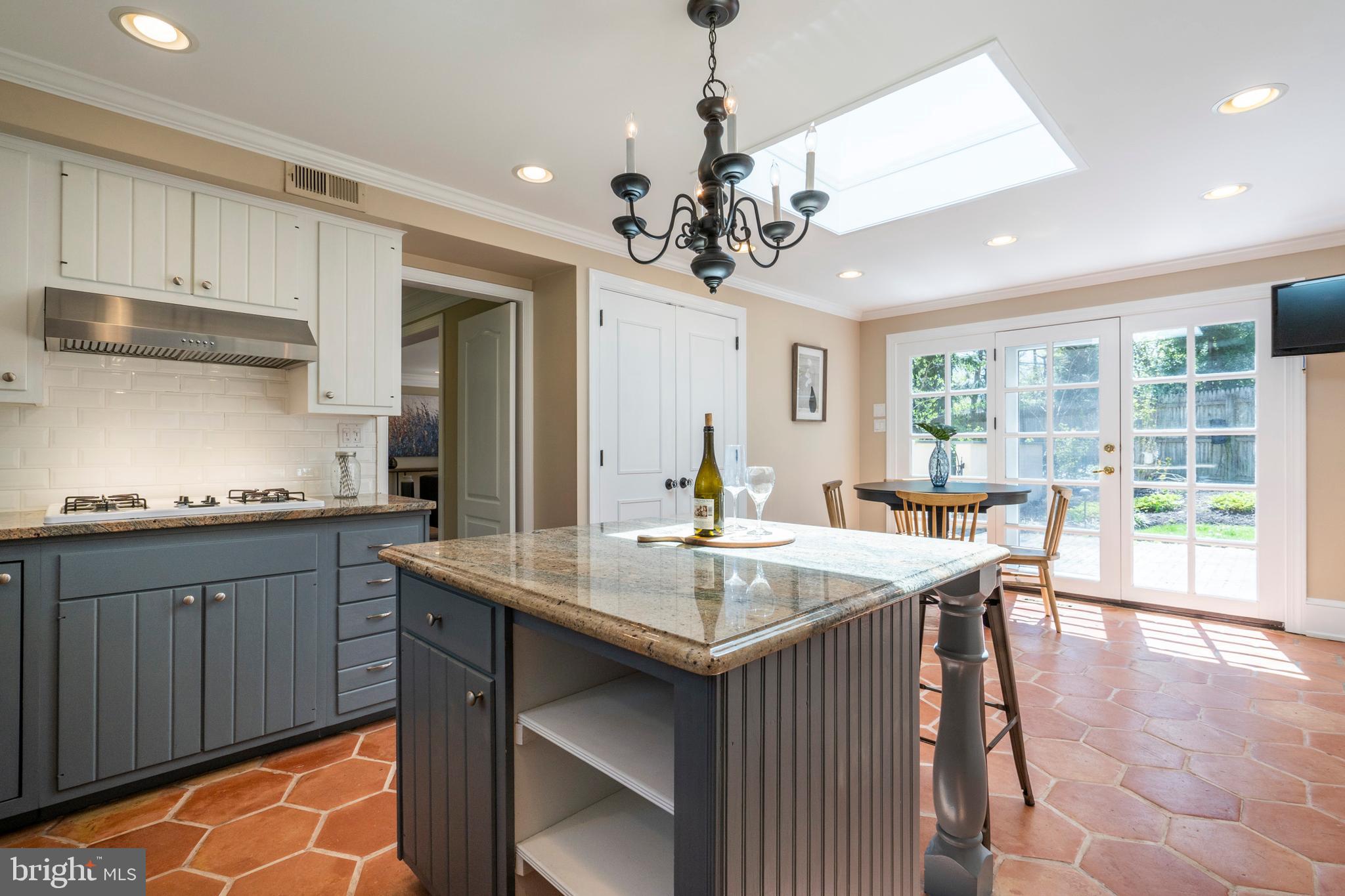 BRYN MAWR - Residential