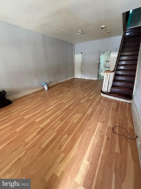 2005 S 9TH STREET PHILADELPHIA PA 19148