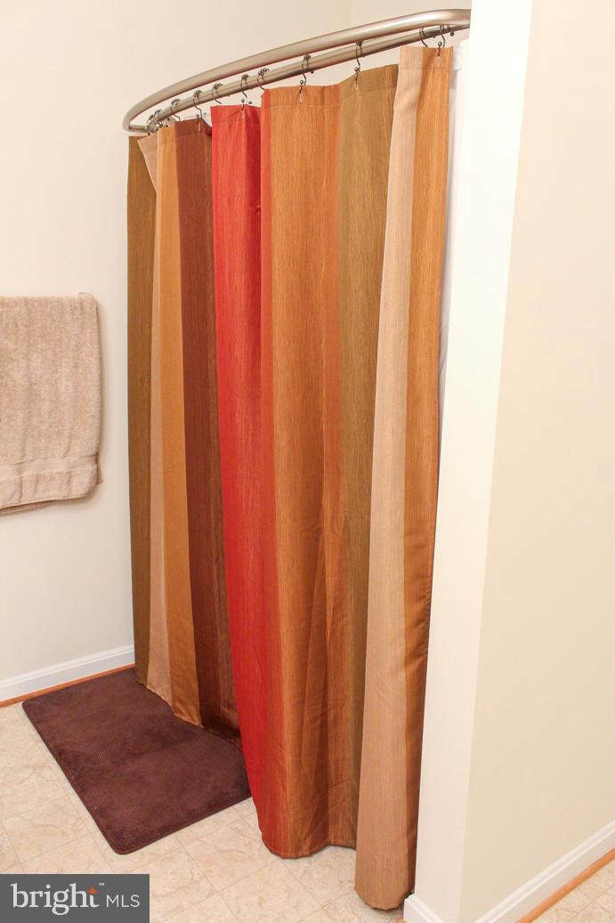 RESIDENCES AT WILDEWOOD - Residential Lease