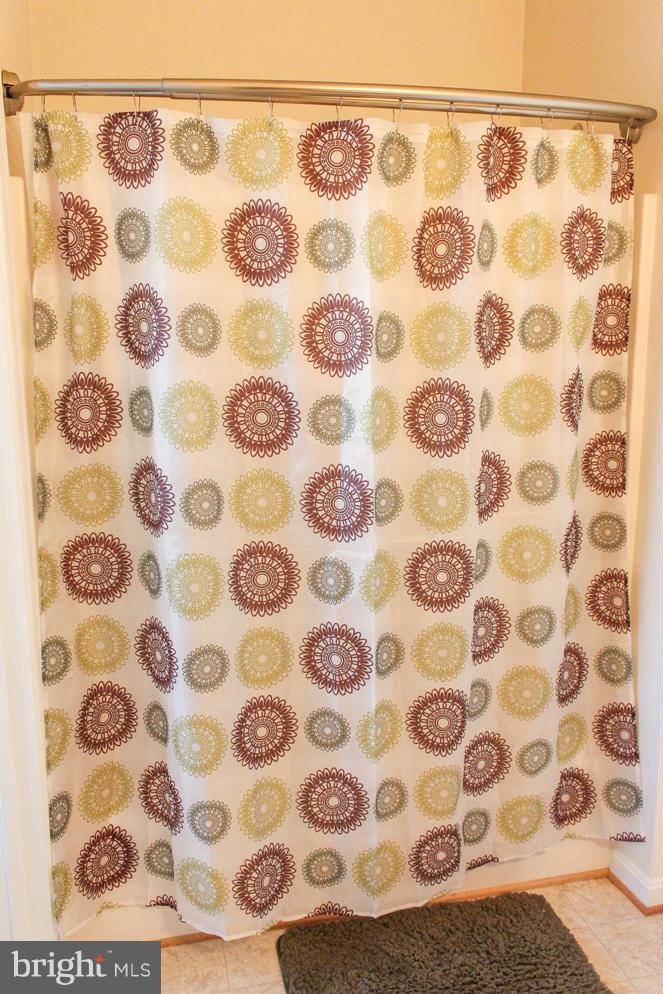 RESIDENCES AT WILDEWOOD - Residential Lease