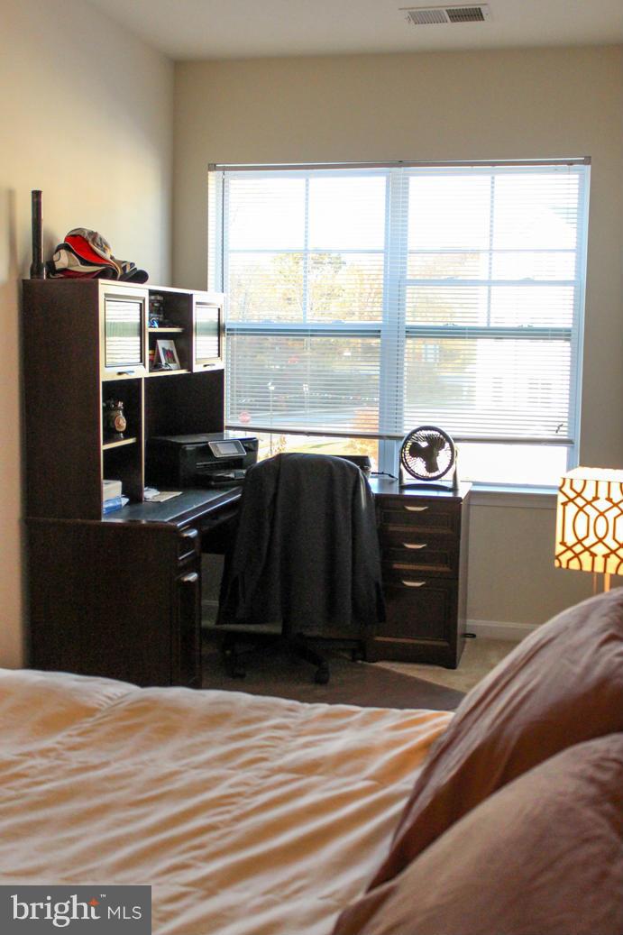 RESIDENCES AT WILDEWOOD - Residential Lease